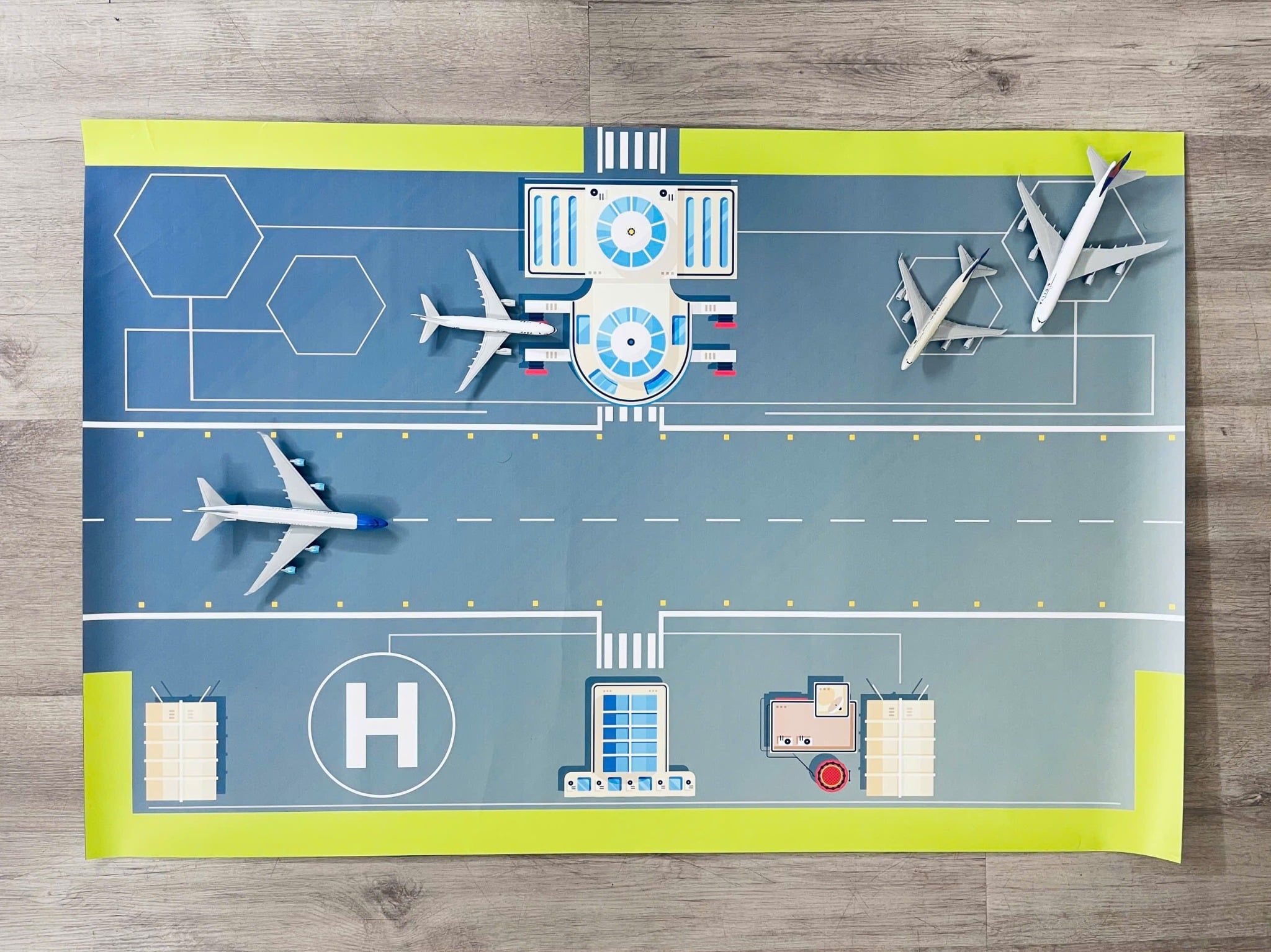  Phụ kiện trưng bày sàn đỗ, đường băng máy bay mô hình chất liệu in pp 80x120cm cán mờ chống nước bụi bẩn dành cho máy bay nhiều tỉ lệ DR047 