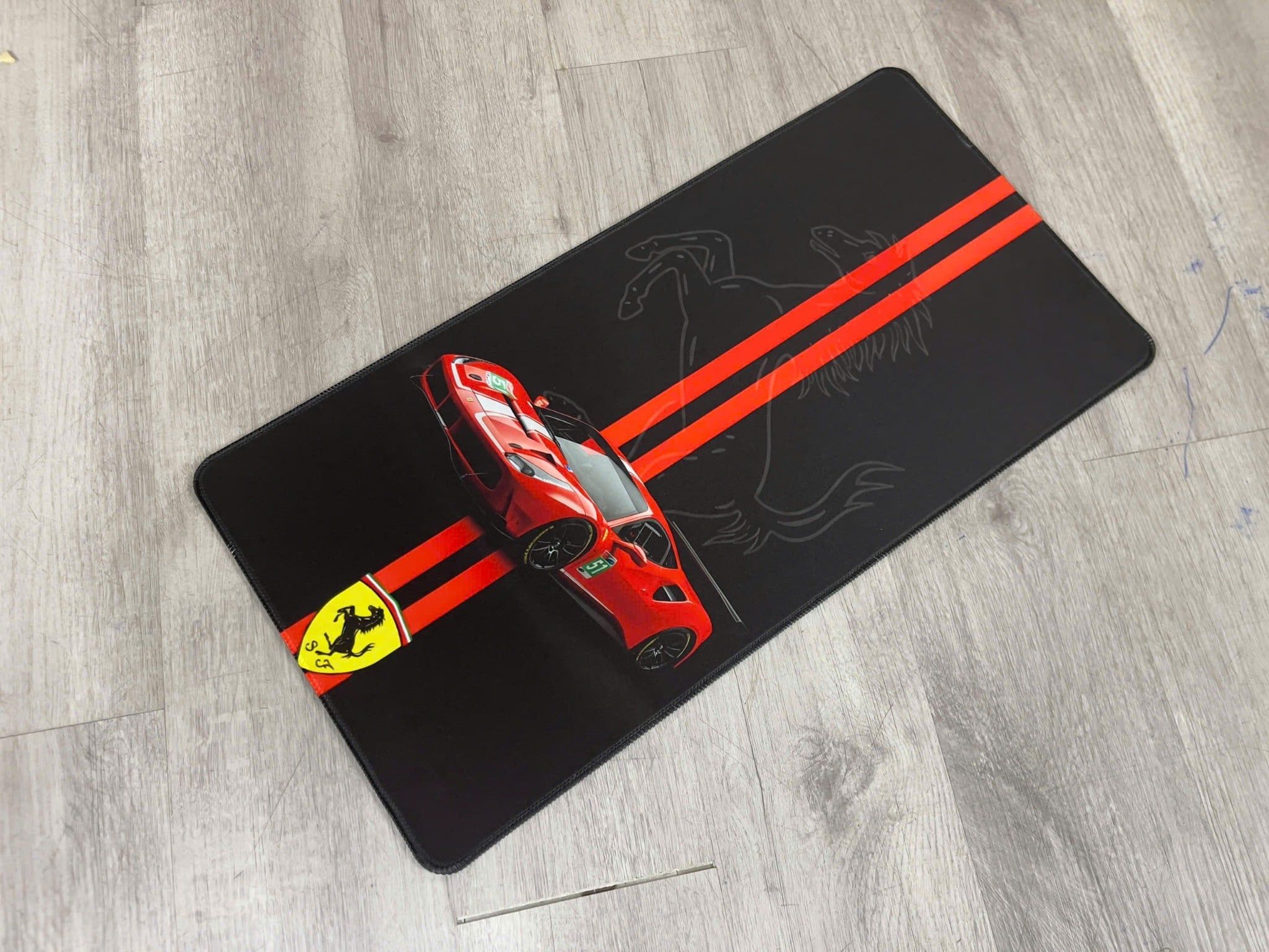  Phụ kiện Thảm lót chống trượt chủ đề siêu xe Ferrari 488 GT3 kích thước 30x60cm Autono1 PT143A 