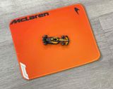  Phụ kiện Thảm lót chống trượt chủ đề siêu xe đua Mclaren kích thước 26x21cm Autono1 PT200C 