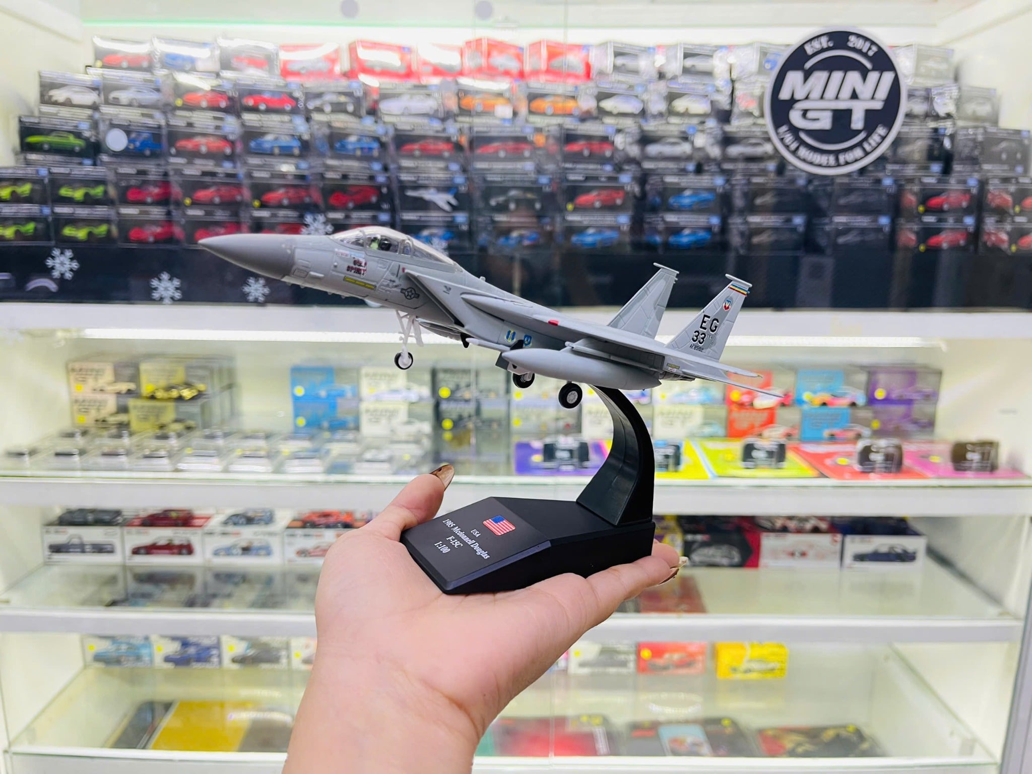  Mô hình máy bay chiến đấu American USA F-15C Eagle 33rd tỉ lệ 1:100 Ns models MBQS048 