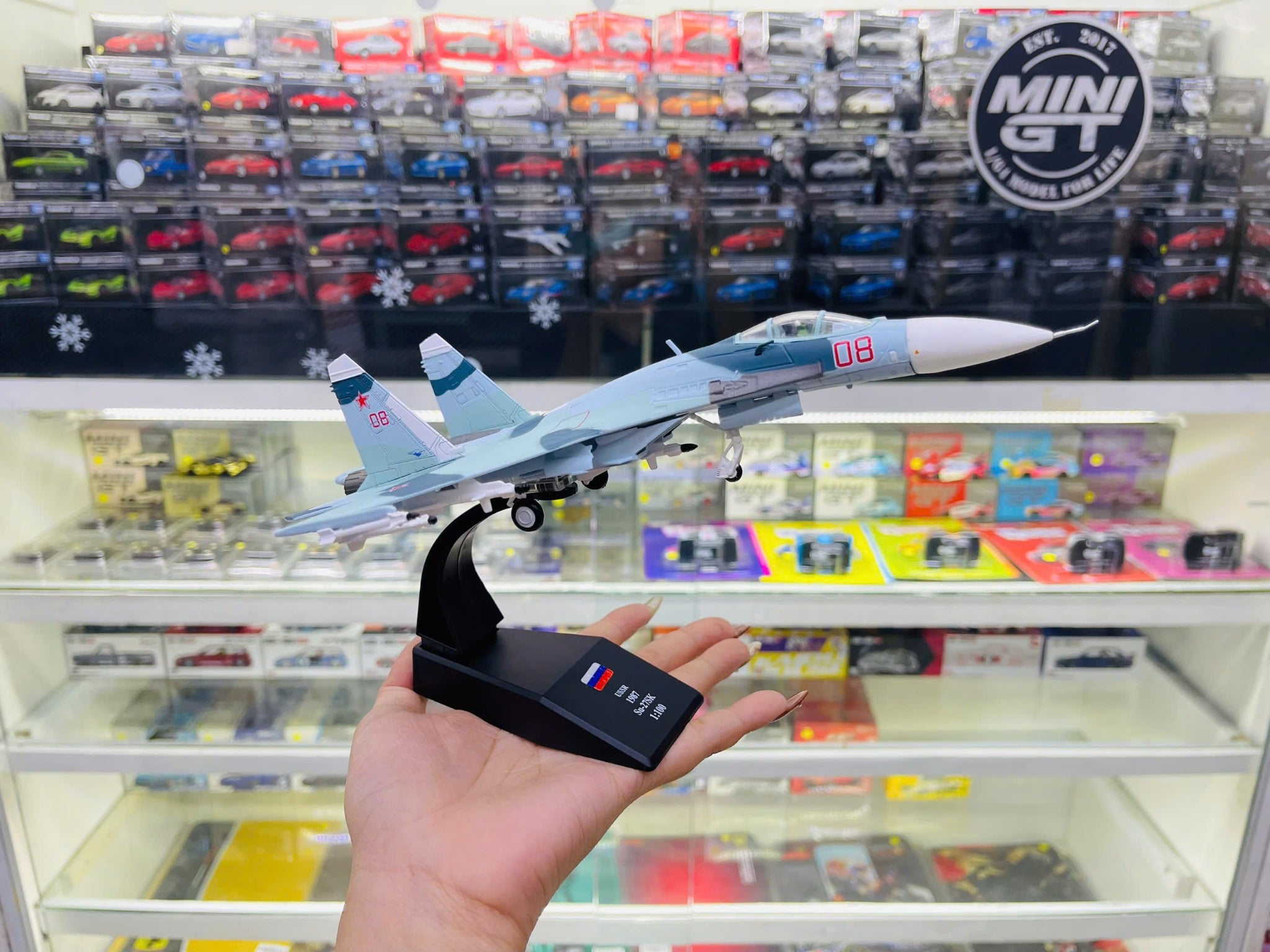  Mô hình máy bay chiến đấu Sukhoi Su-27 Flanker Russia 1987 tỉ lệ 1:100 Ns models MBQS007 