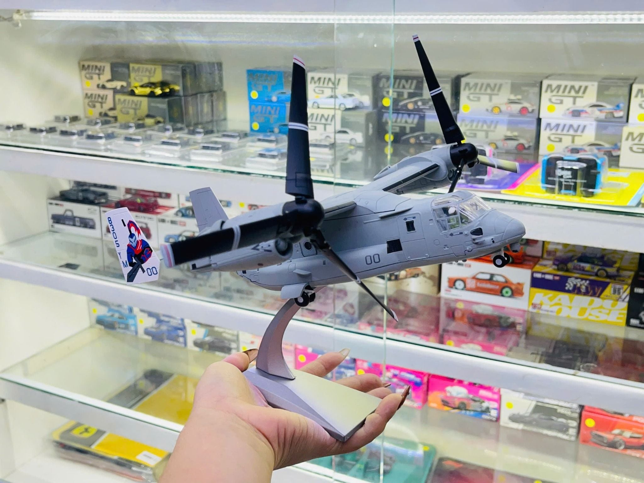  Mô hình máy bay vận chuyển cánh quạt Boeing Bell V-22 Osprey Marines grey ( đuôi trắng ) tỉ lệ 1:72 Ns models MBQS061 
