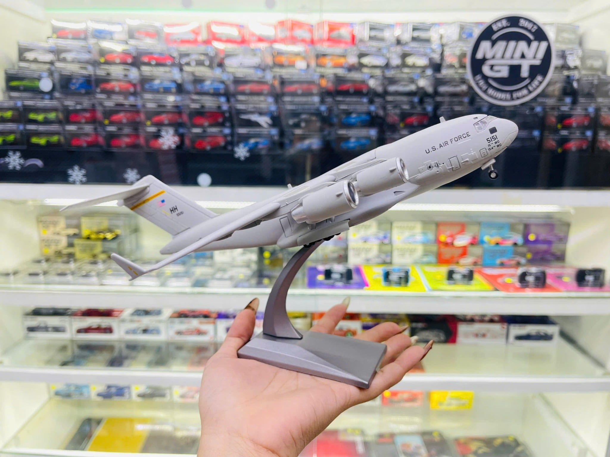  Mô hình máy bay quân sự vận tải USA Boeing C-17A Globemaster III tỉ lệ 1:200 Ns models MBQS004 