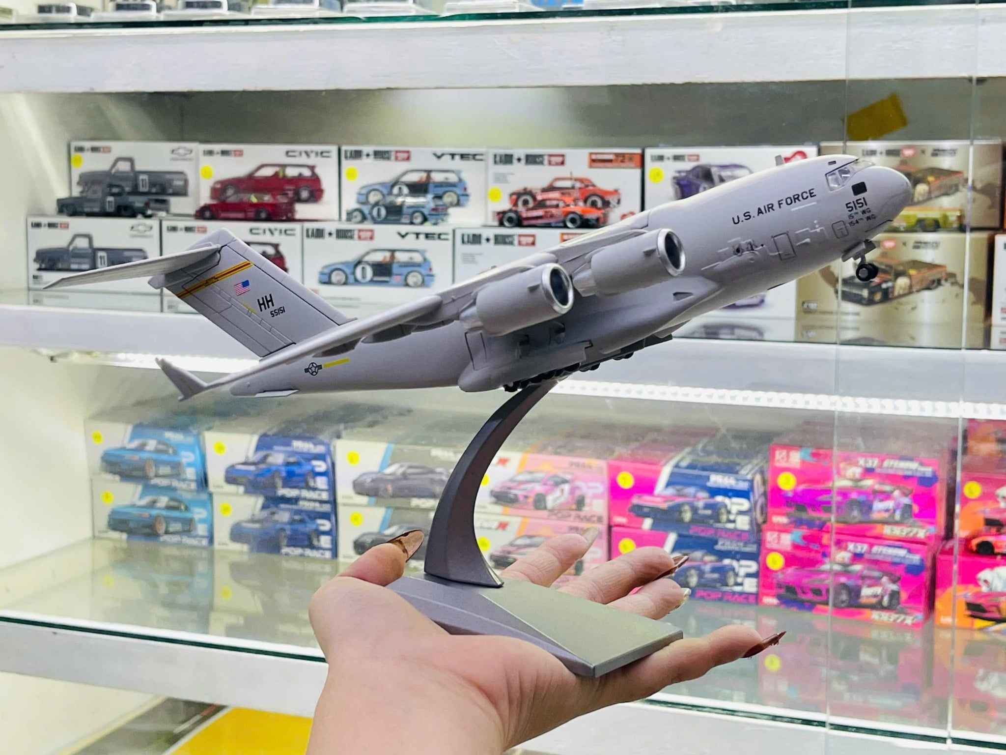  Mô hình máy bay quân sự vận tải USA Boeing C-17A Globemaster III tỉ lệ 1:200 Ns models MBQS004 