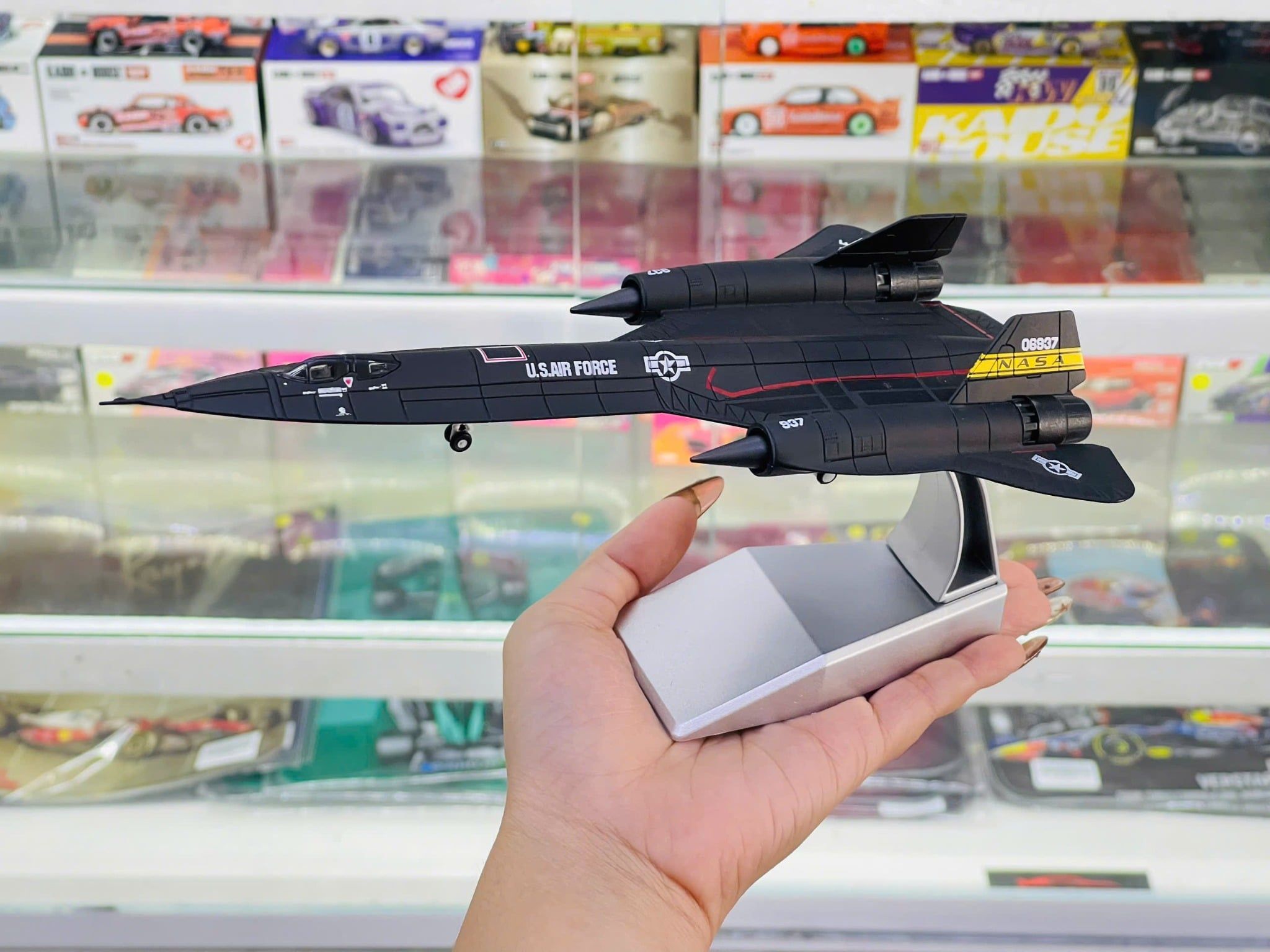  Mô hình máy bay quân sự trinh sát Lockheed YF-12 NASA SR-71 06837 Blackbird tỉ lệ 1:100 Ns models MBQS006 