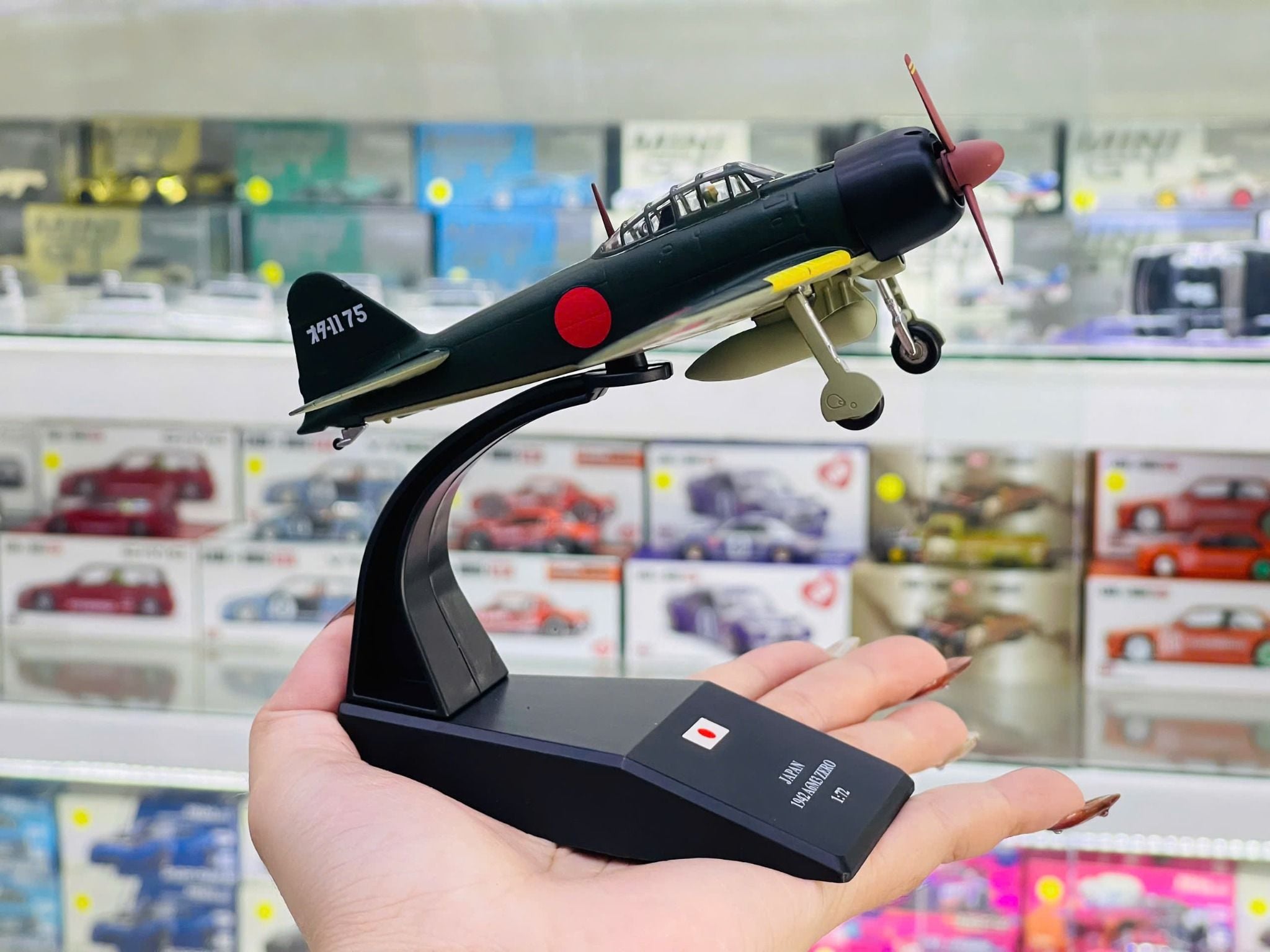  Mô hình máy bay chiến đấu cánh quạt Kawanishi N1K2-J Shiden-Kai [George21] tỉ lệ 1:72 Ns models MBQS058 