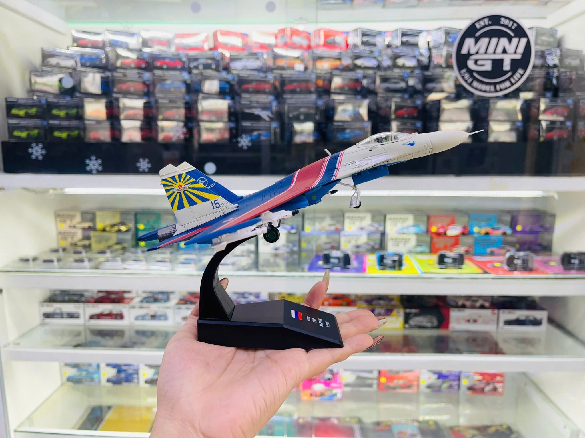  Mô hình máy bay chiến đấu Russia USSR 1987 SuKhoi 27 tỉ lệ 1:100 Ns models MBQS044 