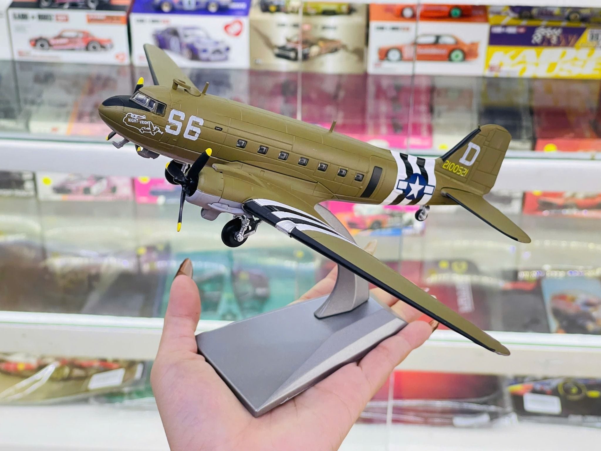  Máy bay quân sự WWII C-47 Transport (D) tỉ lệ 1:200 Ns Model MBQS065 