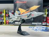  Mô hình máy bay chiến đấu Soviet Russia MiG-31 Foxhound supersonic interceptor tỉ lệ 1:72 Ns models MBQS059 