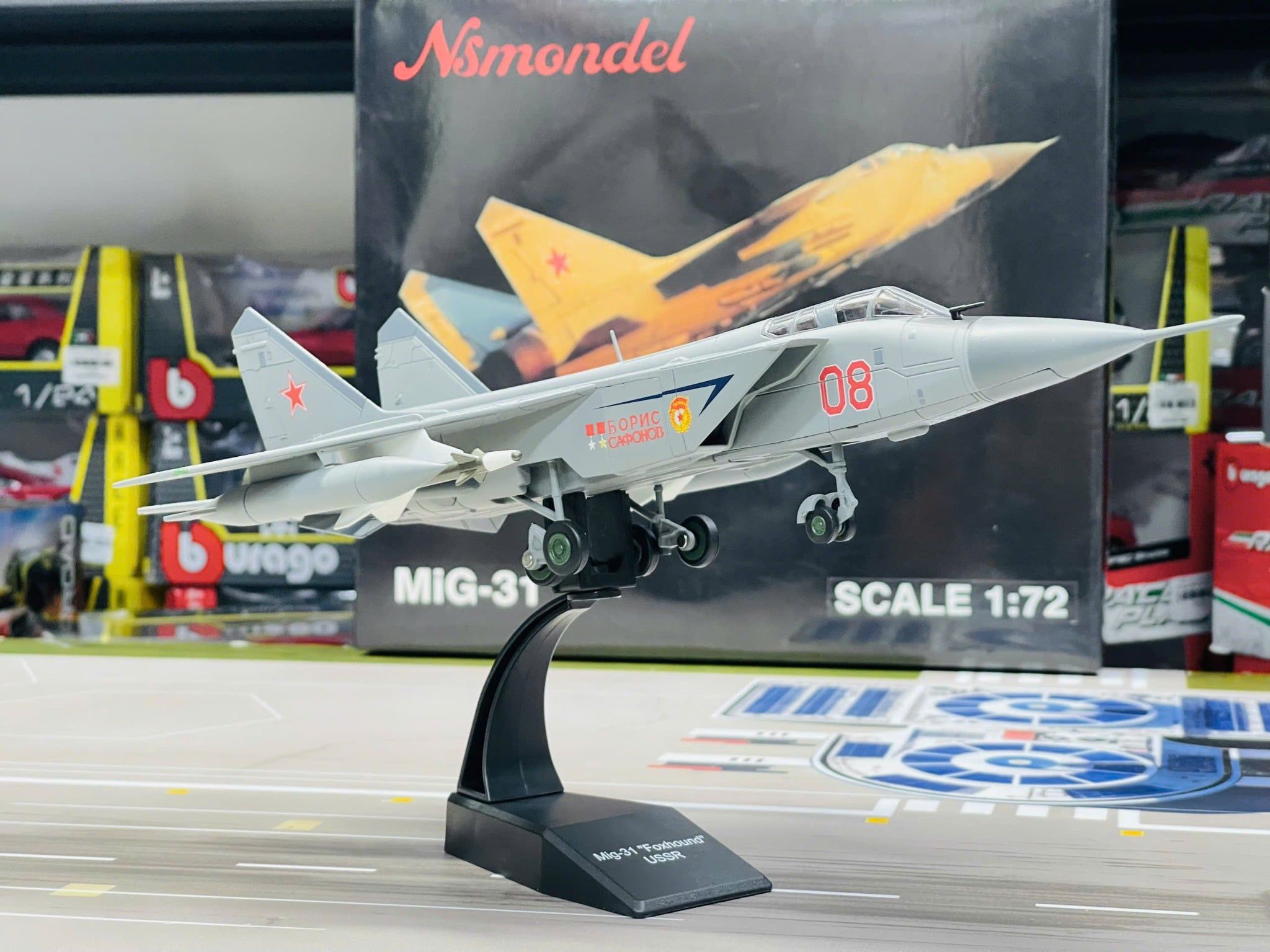  Mô hình máy bay chiến đấu Soviet Russia MiG-31 Foxhound supersonic interceptor tỉ lệ 1:72 Ns models MBQS059 