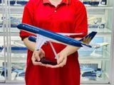  Mô hình máy bay Vietnam Airlines VN-A886 Airbus A350-900 47cm 1:140 No LED 47cm MB47086 