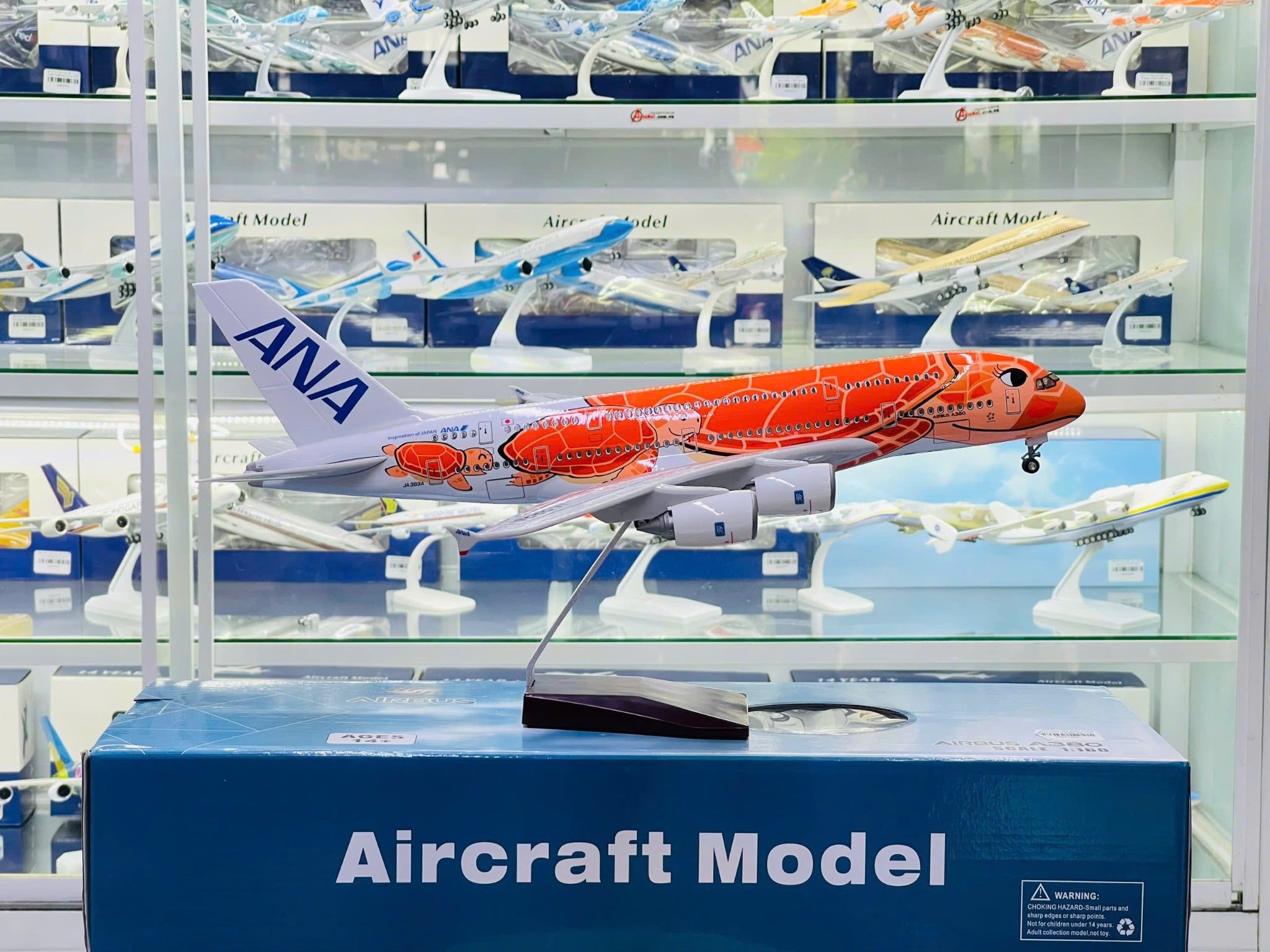  Mô hình máy bay ANA Turtle Orange Airbus A380 No LED 47cm MB47085 