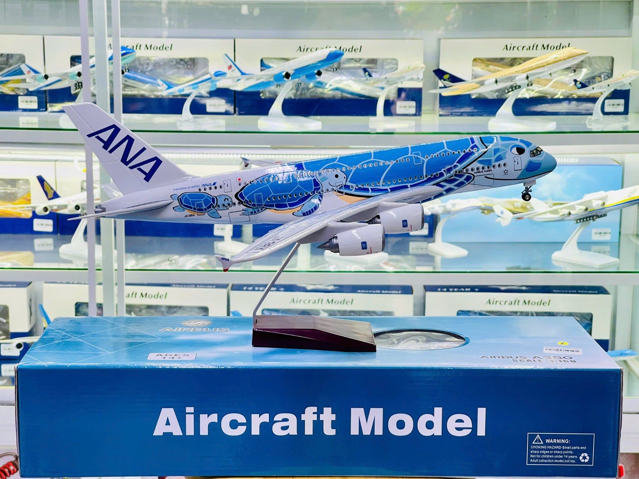  Mô hình máy bay ANA Turtle Blue Airbus A380 No LED 47cm MB47083 