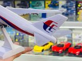  Mô hình máy bay Malaysia Airlines Boeing 747 kích thước 30cm MB30038 