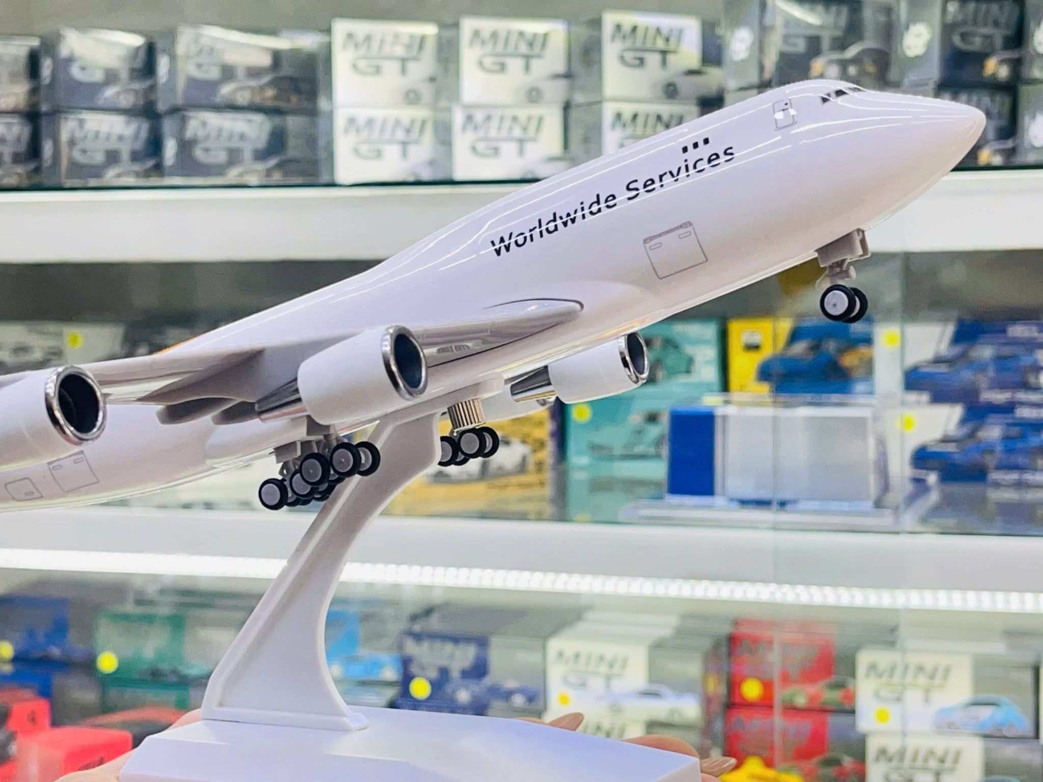 Mô hình máy bay vận tải UPS Boeing 747 kích thước 30cm MB30040 