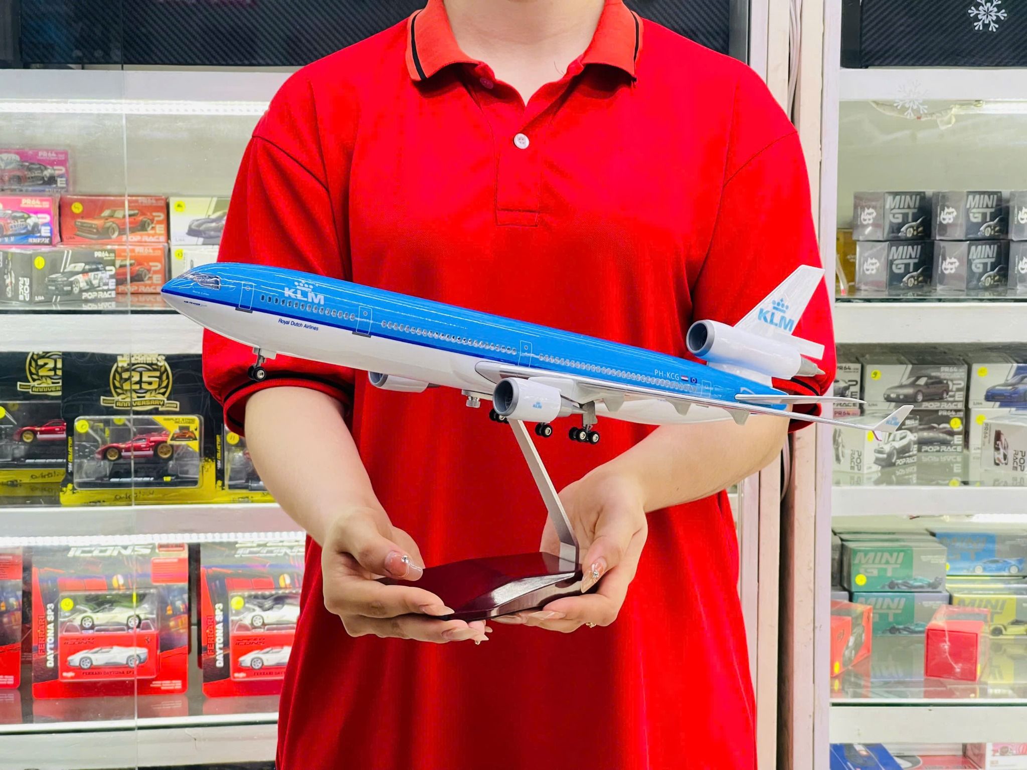  Mô hình máy bay KLM MD-11 McDonnell Douglas kích thước 47cm No Led MB47096 
