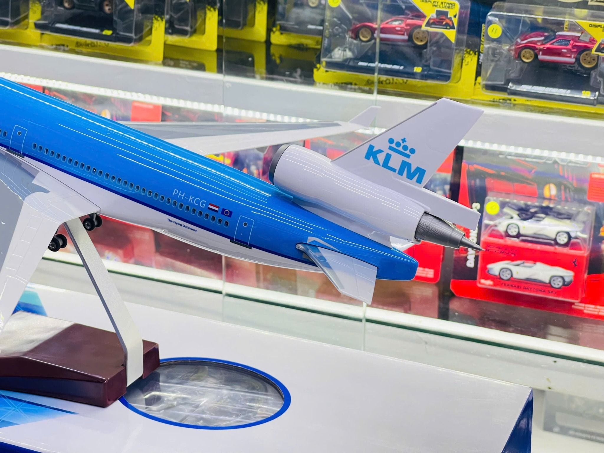  Mô hình máy bay KLM MD-11 McDonnell Douglas kích thước 47cm No Led MB47096 