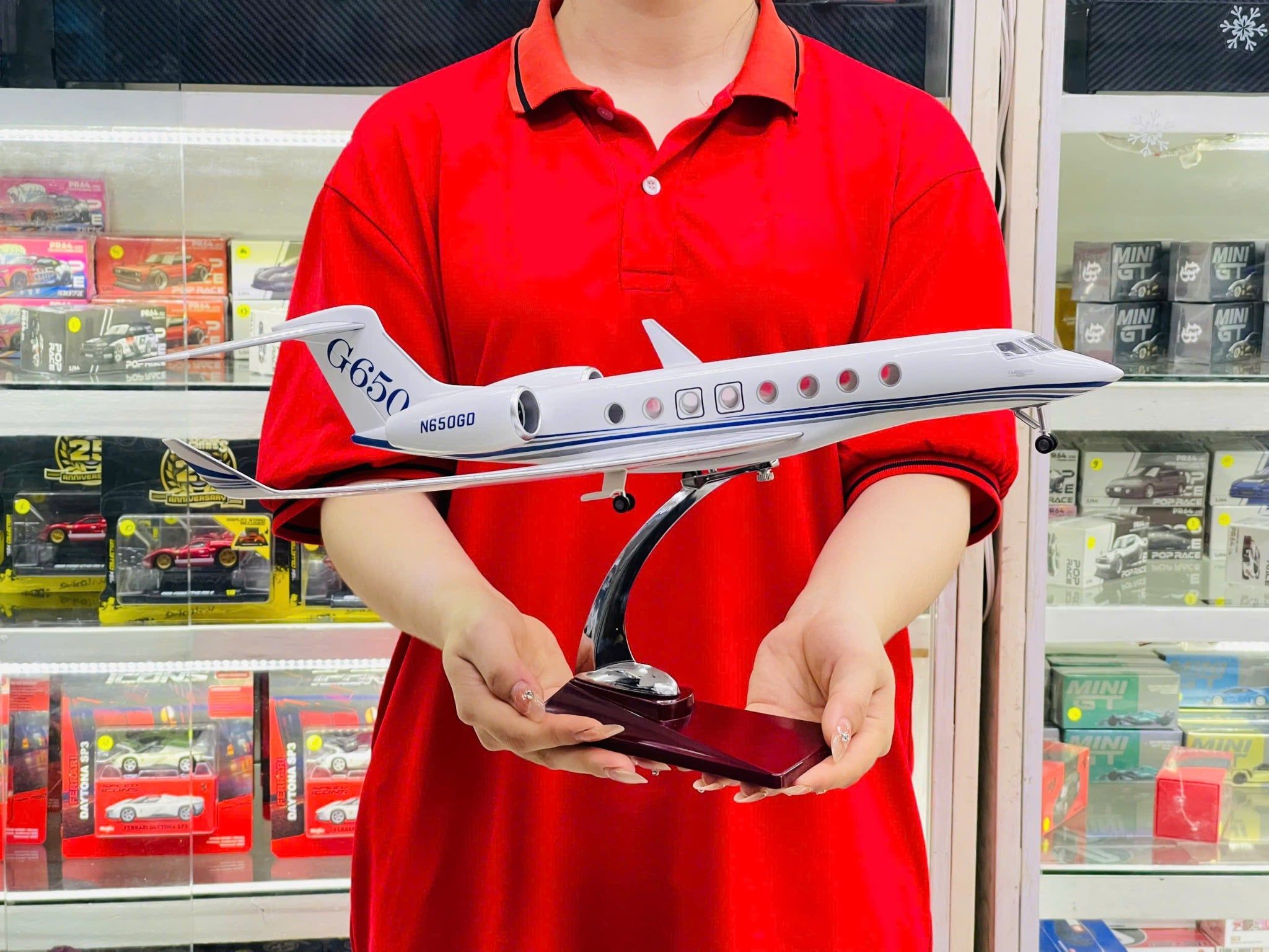  Mô hình máy bay Gulfstream G650 Business Jet kích thước 47cm No Led MB47095 