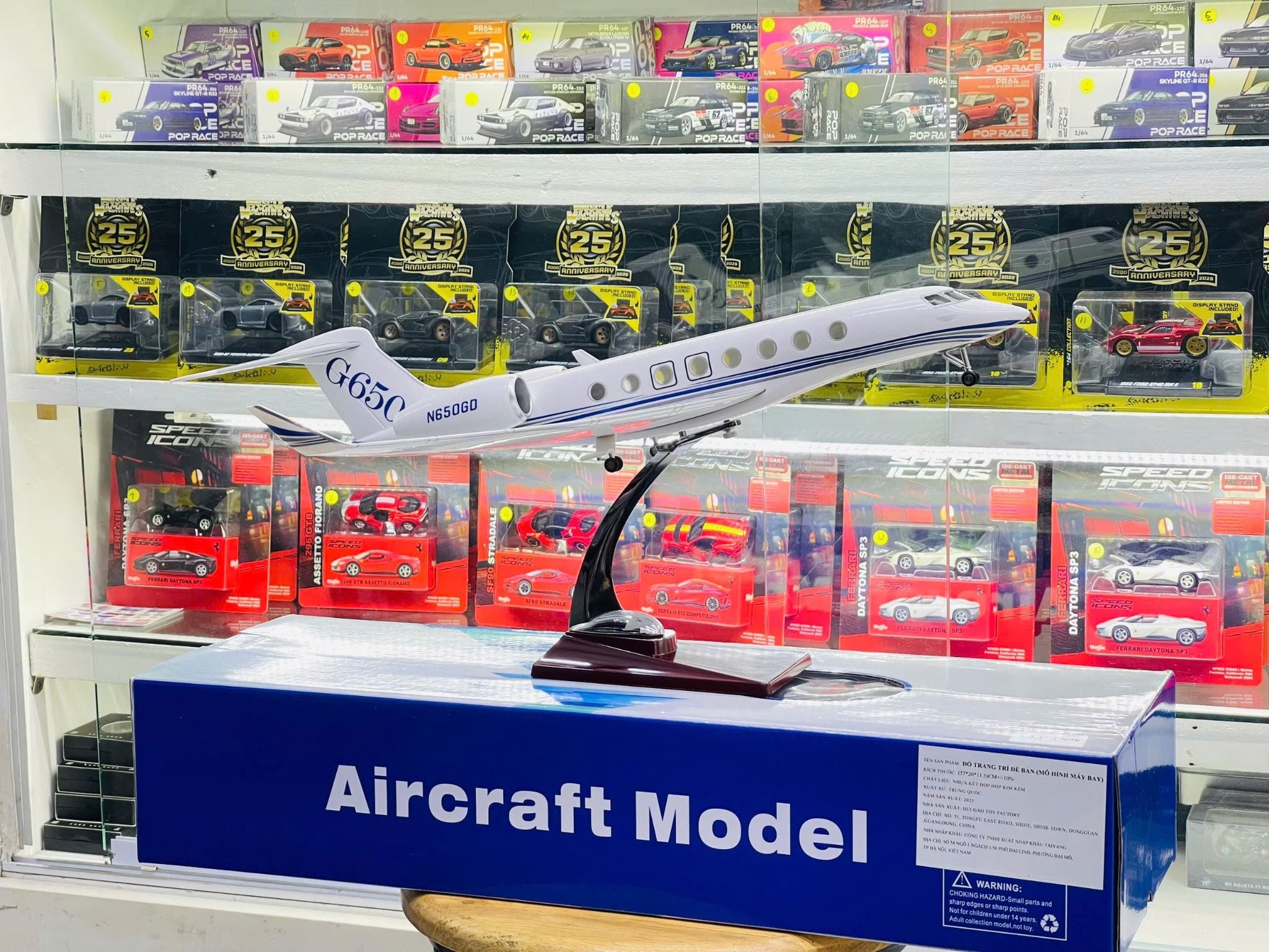  Mô hình máy bay Gulfstream G650 Business Jet kích thước 47cm No Led MB47095 