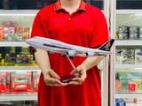  Mô hình máy bay Singapore Airlines Boeing B747 kích thước 47cm No LED MB47092 
