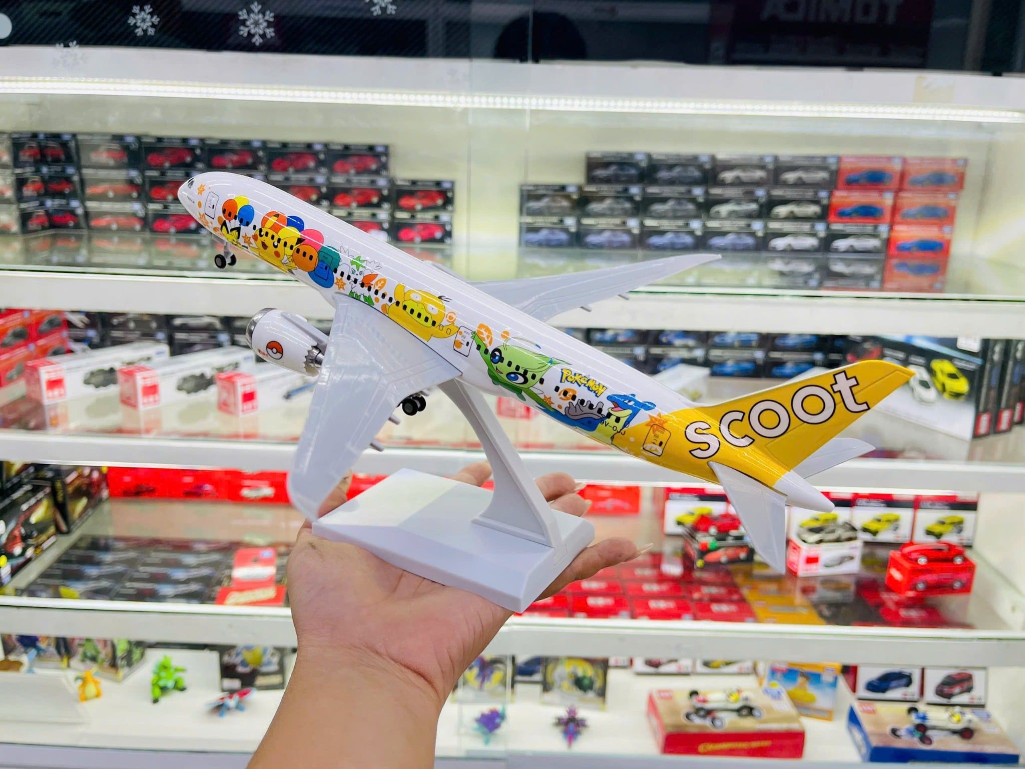  Mô hình máy bay Pikachu Scoot B78730cm MB30046 