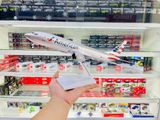  Mô hình máy bay American B787 có bánh xe - kích thước 30cm MB30044 
