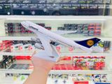  Mô hình máy bay Lufthansa B747 có bánh xe - kích thước 30cm MB30053 