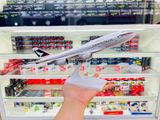  Mô hình máy bay Cathay Pacific B747 có bánh xe - kích thước 30cm MB30056 