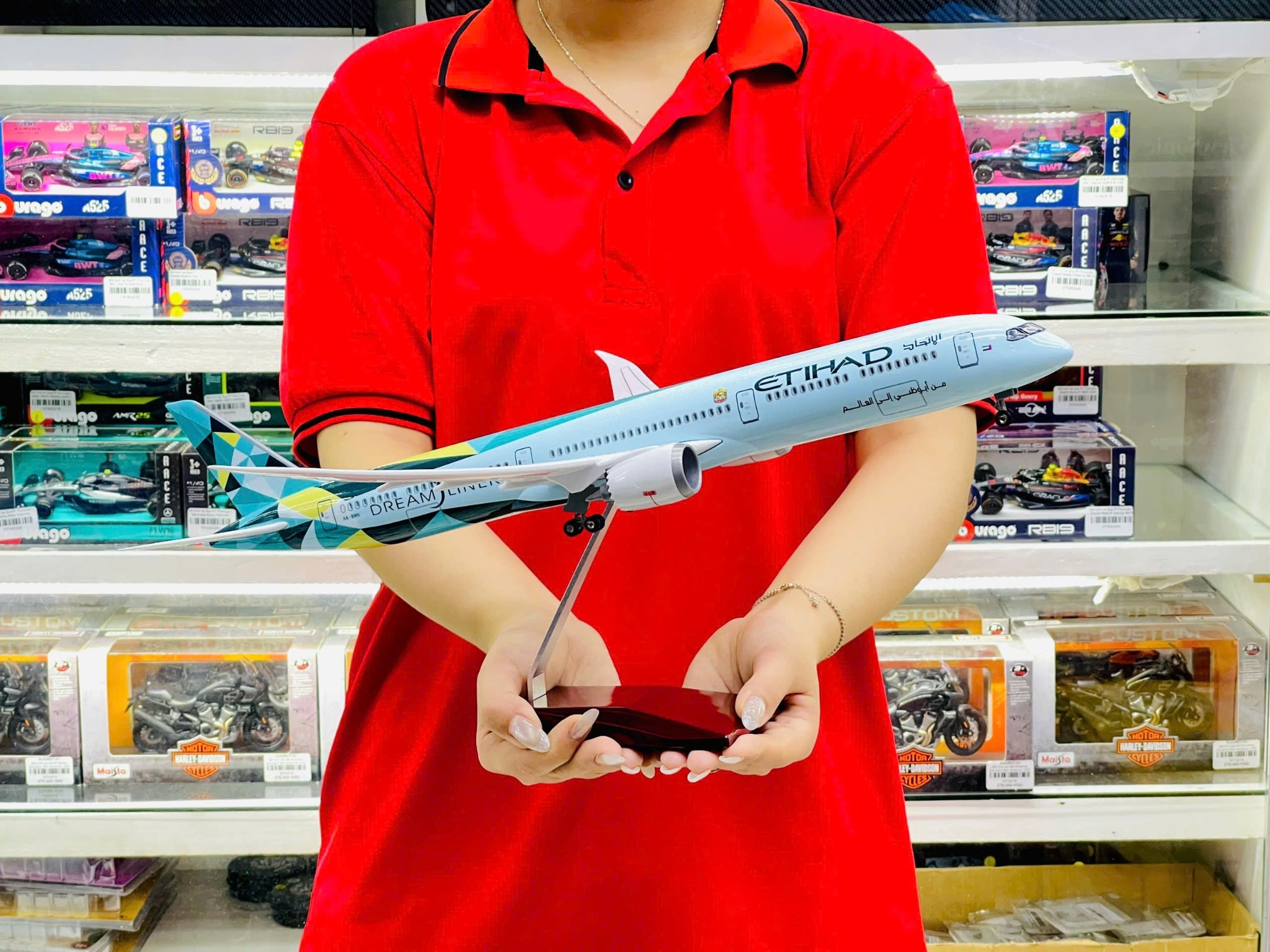  Mô hình máy bay Etihad Airways Boeing 787-10 Dreamliner kích thước 47cm No LED MB47090 