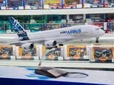  Mô hình máy bay Original Airbus A380 có bánh xe kích thước 47cm MB47099 