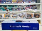  Mô hình máy bay Etihad Airbus A380 có bánh xe kích thước 47cm MB47100 