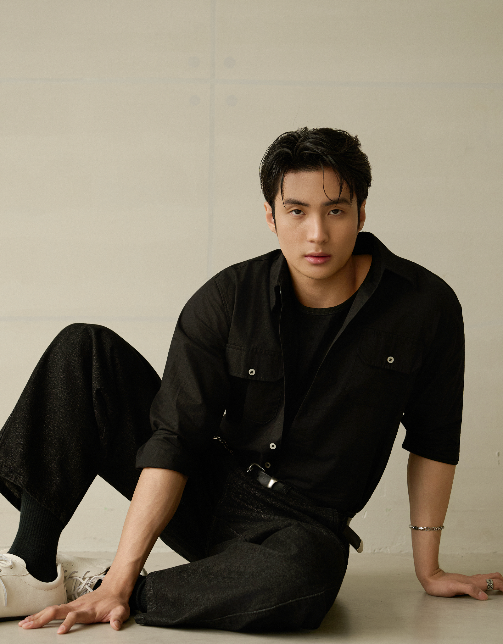 AG536 PREMIUM REGULAR FIT LINEN POCKET SHIRT - BLACK