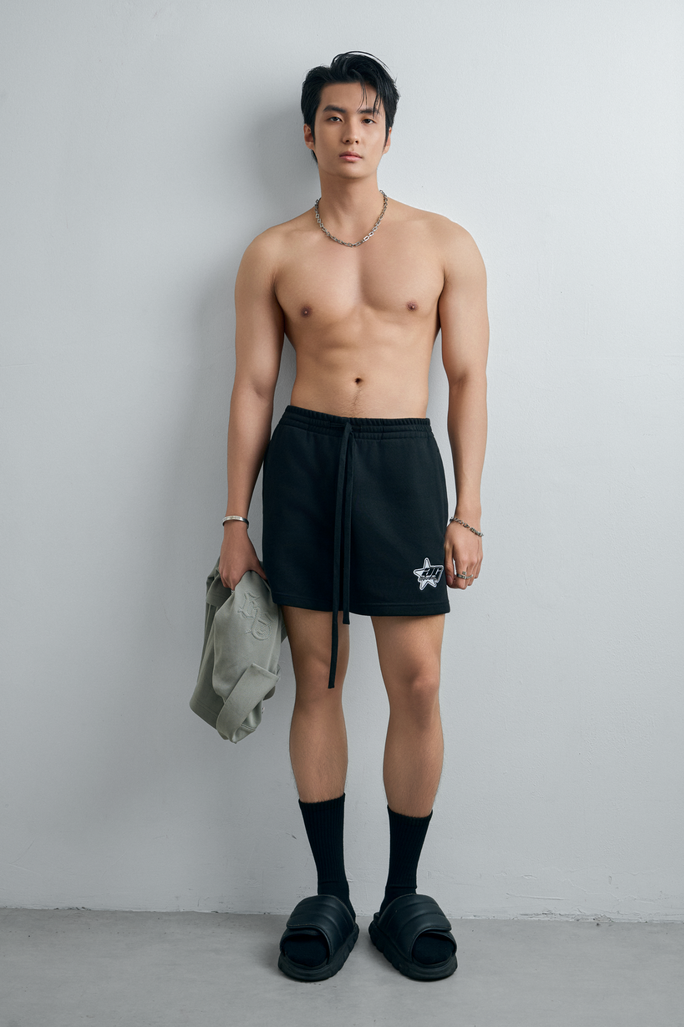 TT01 FACTORY LOOSEFIT SPORT SHORT - BLACK