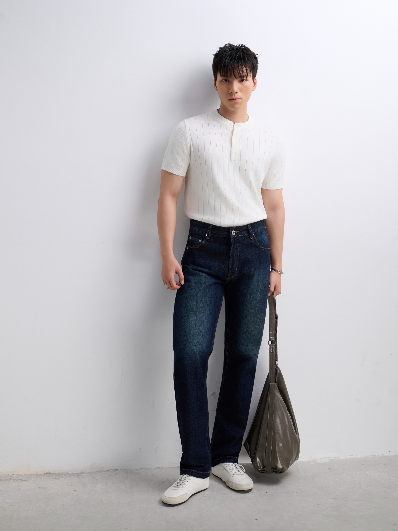 AG743 PREMIUM REGULAR FIT KNIT TSHIRT - WHITE