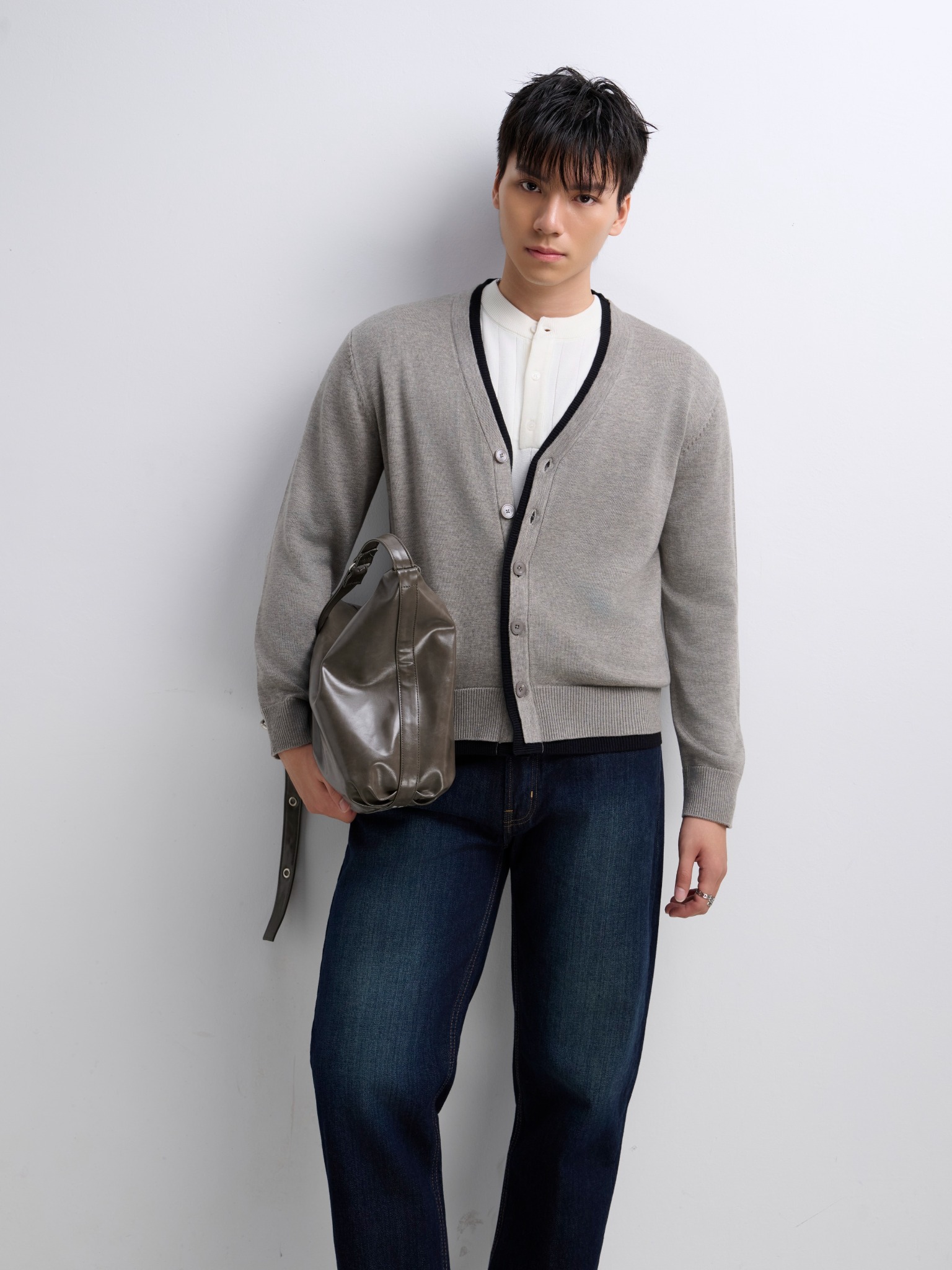 AG436 PREMIUM REGULAR FIT CARDIGAN - GREY