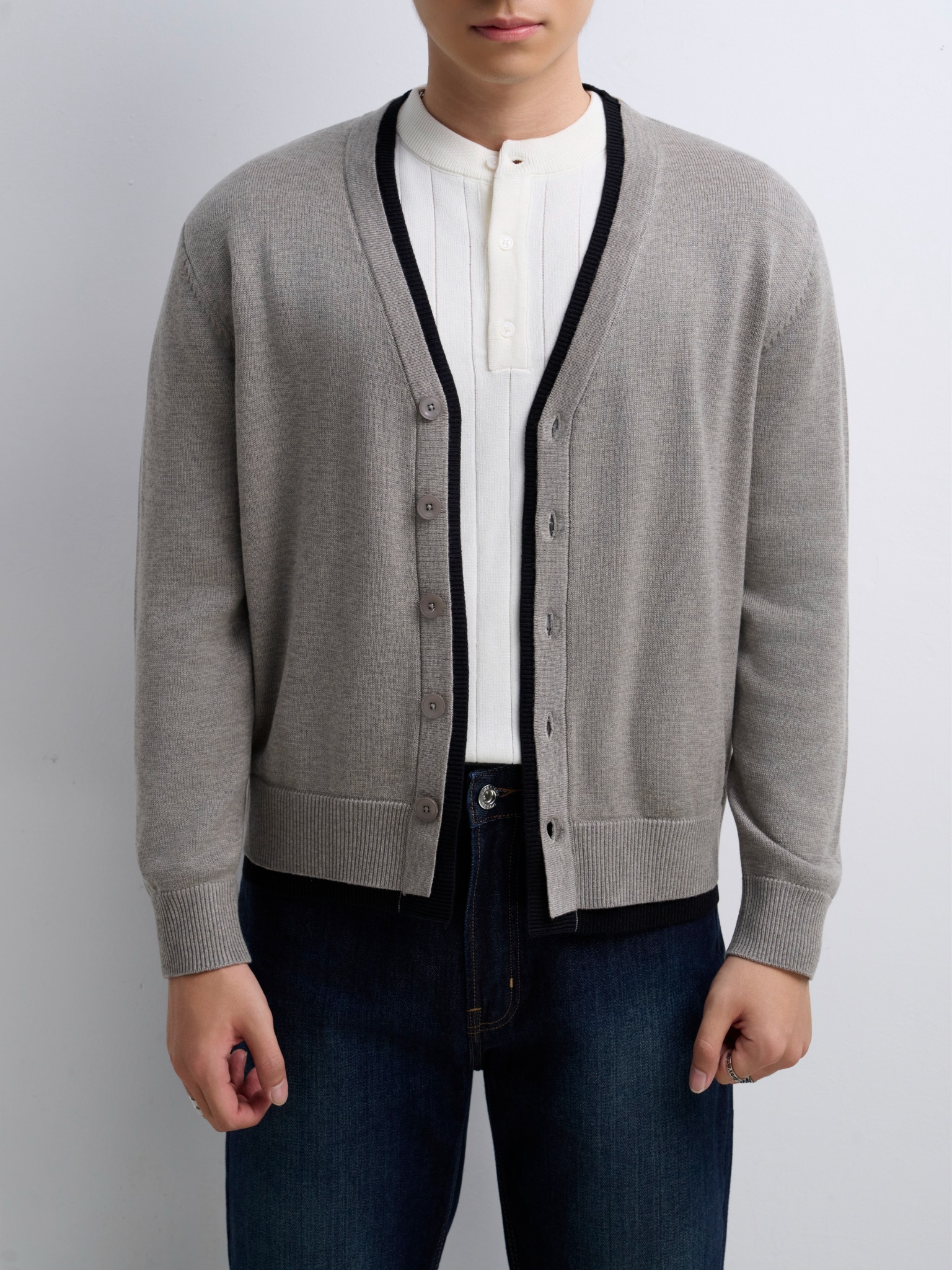 AG436 PREMIUM REGULAR FIT CARDIGAN - GREY