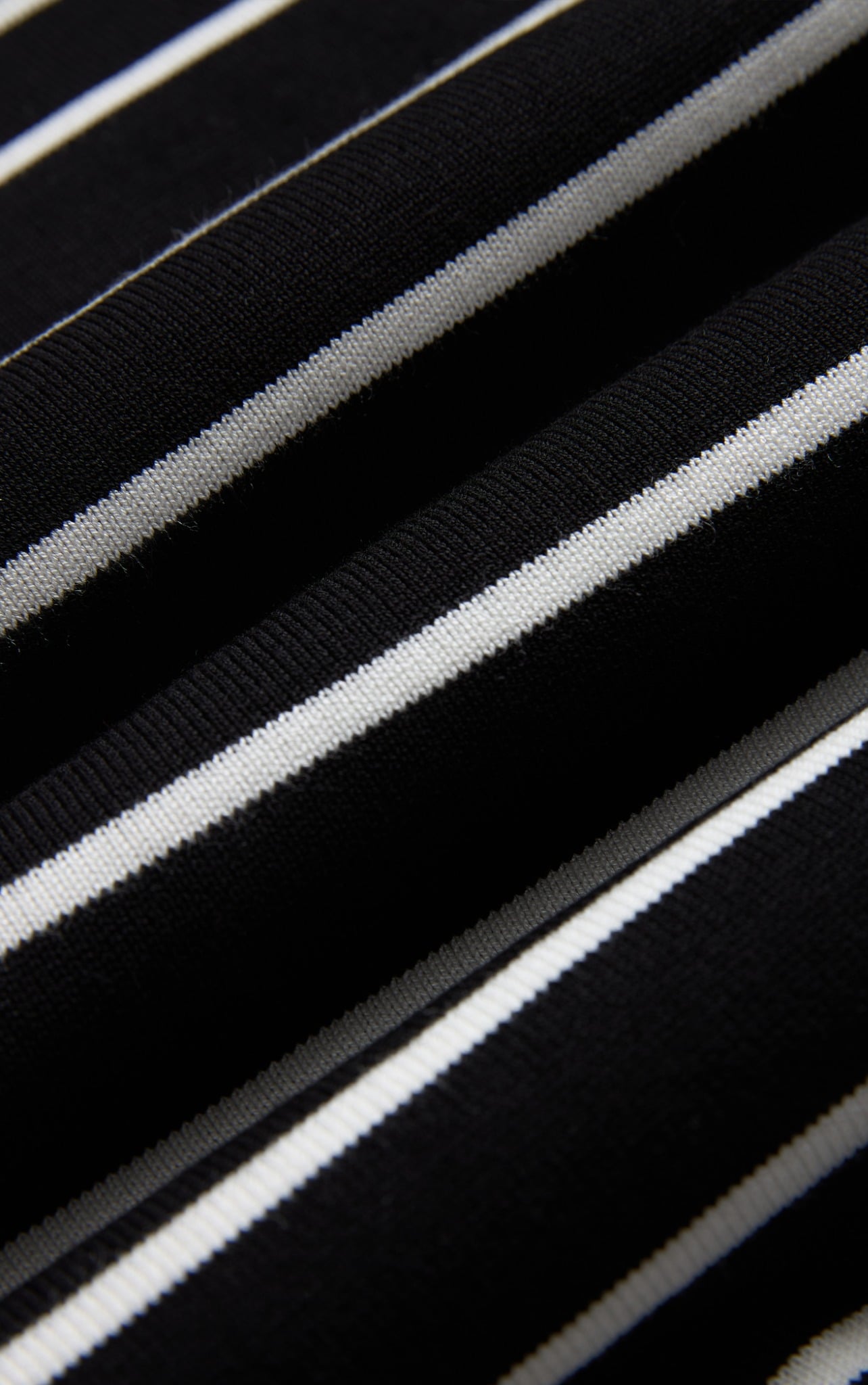 AG770 PREMIUM STRIPED KNIT POLO SHIRT - BLACK