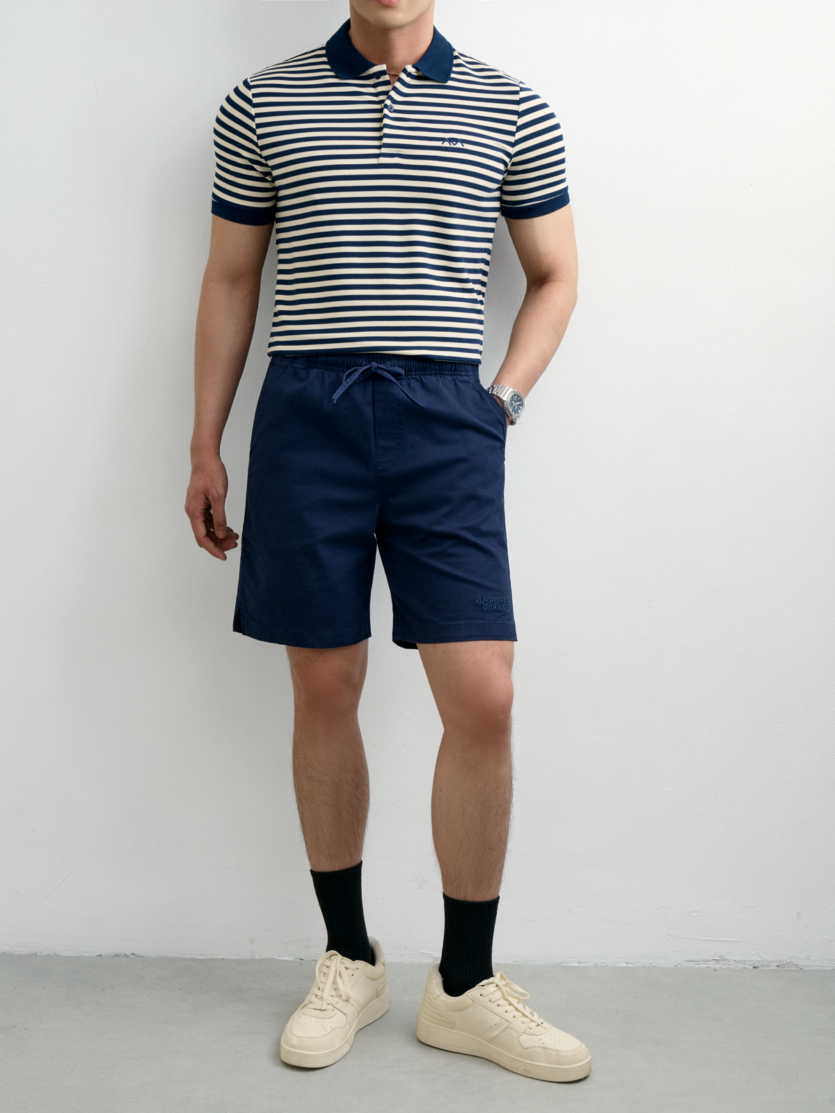 TH04 FACTORY KHAKI SHORT CHILL FIT - DARK BLUE