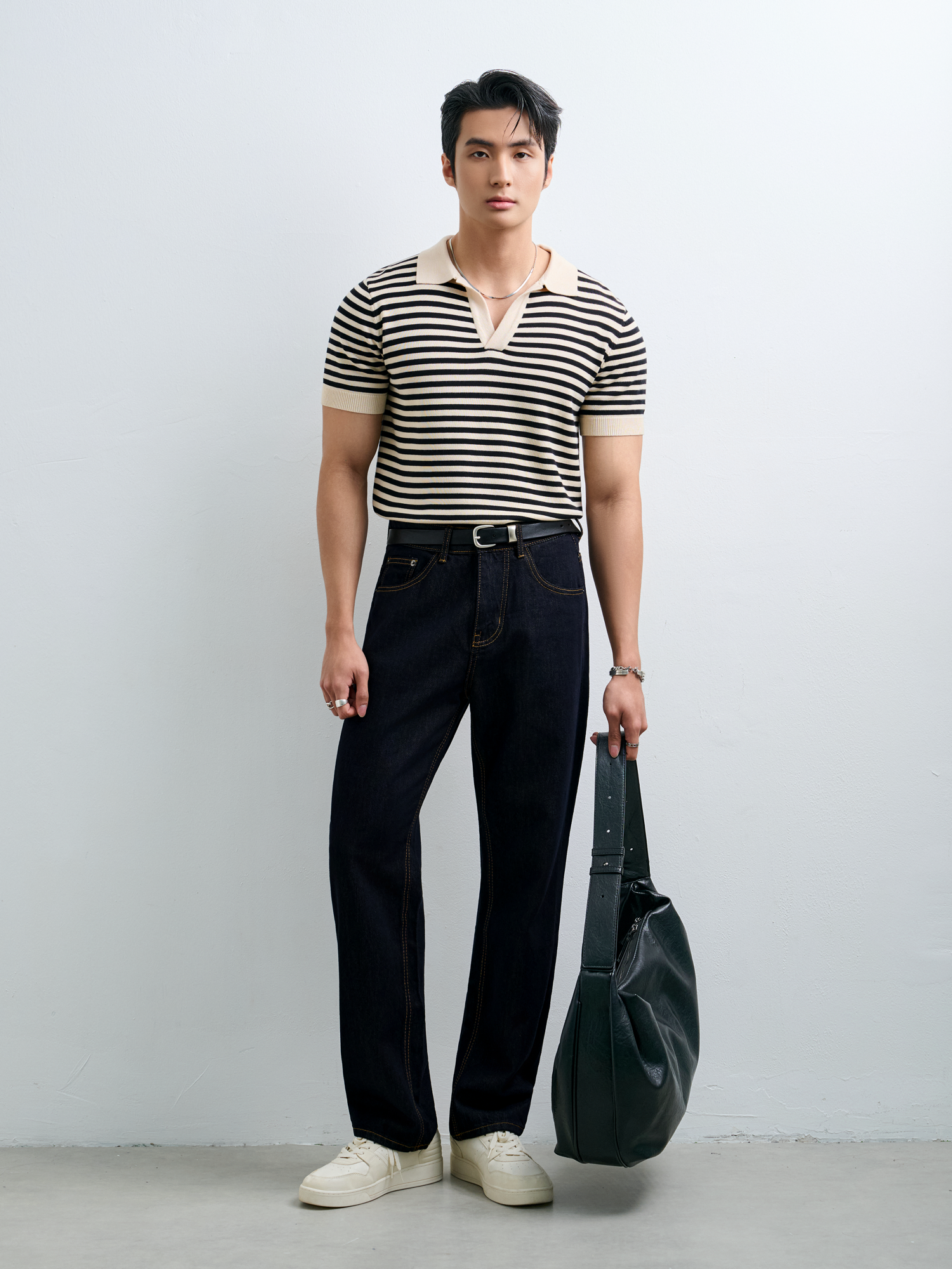 N563 CONTRAST STRIPED BUTTONLESS POLO -  OFF-WHITE
