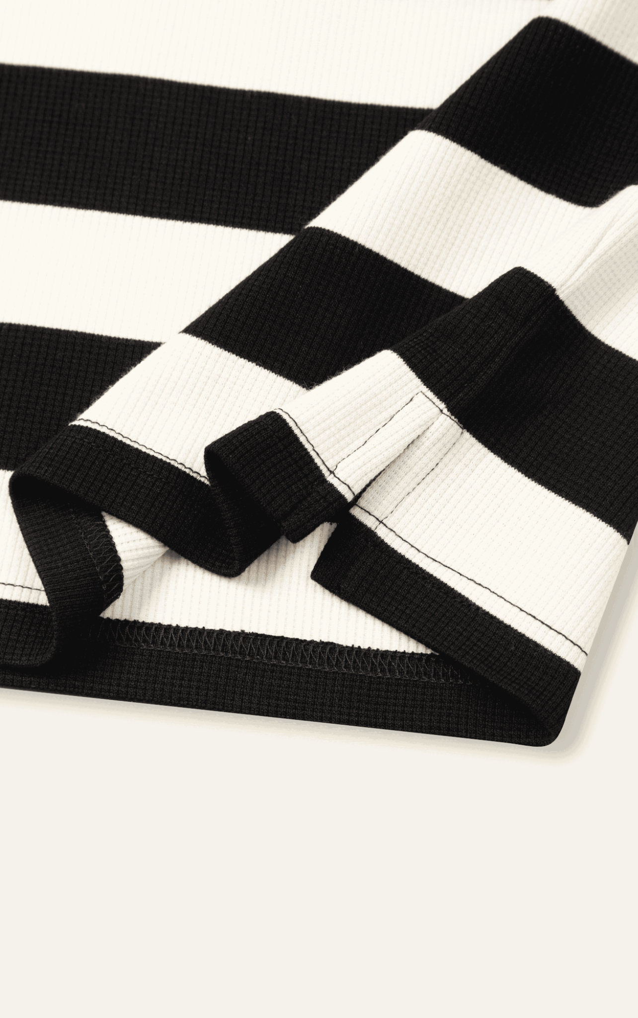 AG9012 PREMIUM SLIM FIT POLO SHIRT WITH BEIGE AND BLACK STRIPES - BLACK