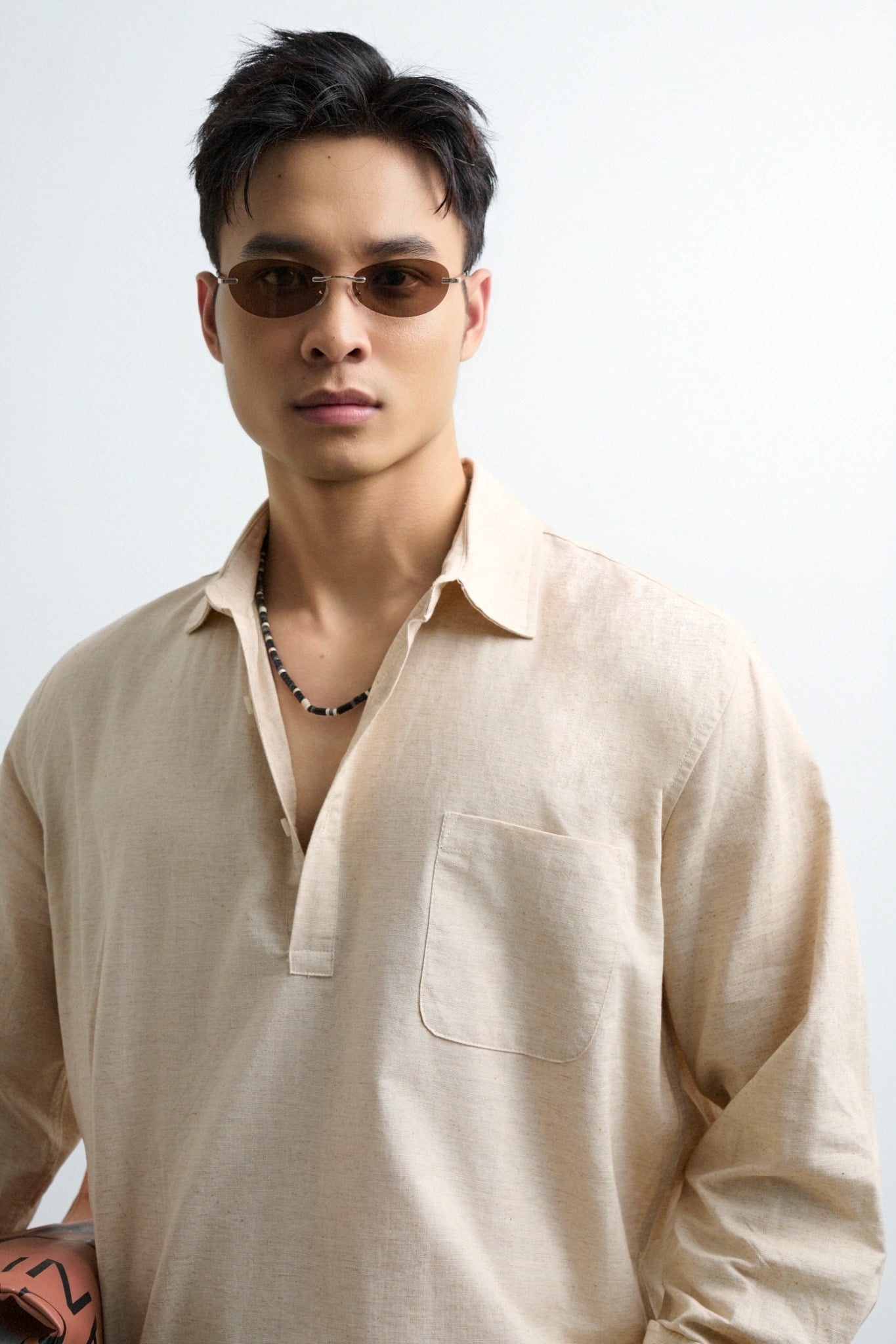 AG540 STUDIO REGULAR FIT LINEN SHIRT - BEIGE