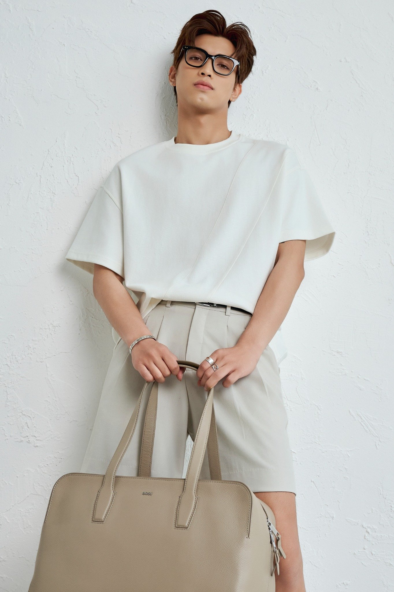 AG732 STUDIO LOOSE FIT BASIC T-SHIRT - WHITE