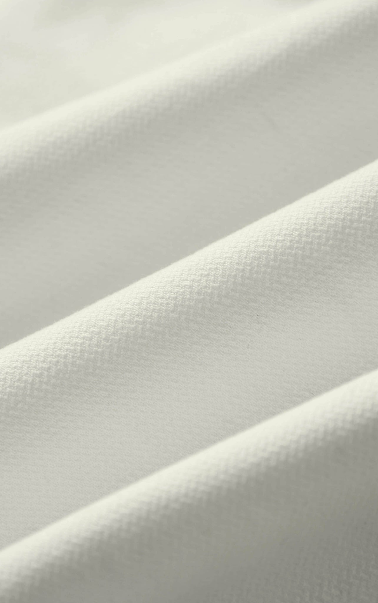 TT14 A/G SLIM FIT KHAKI SHORTS - WHITE