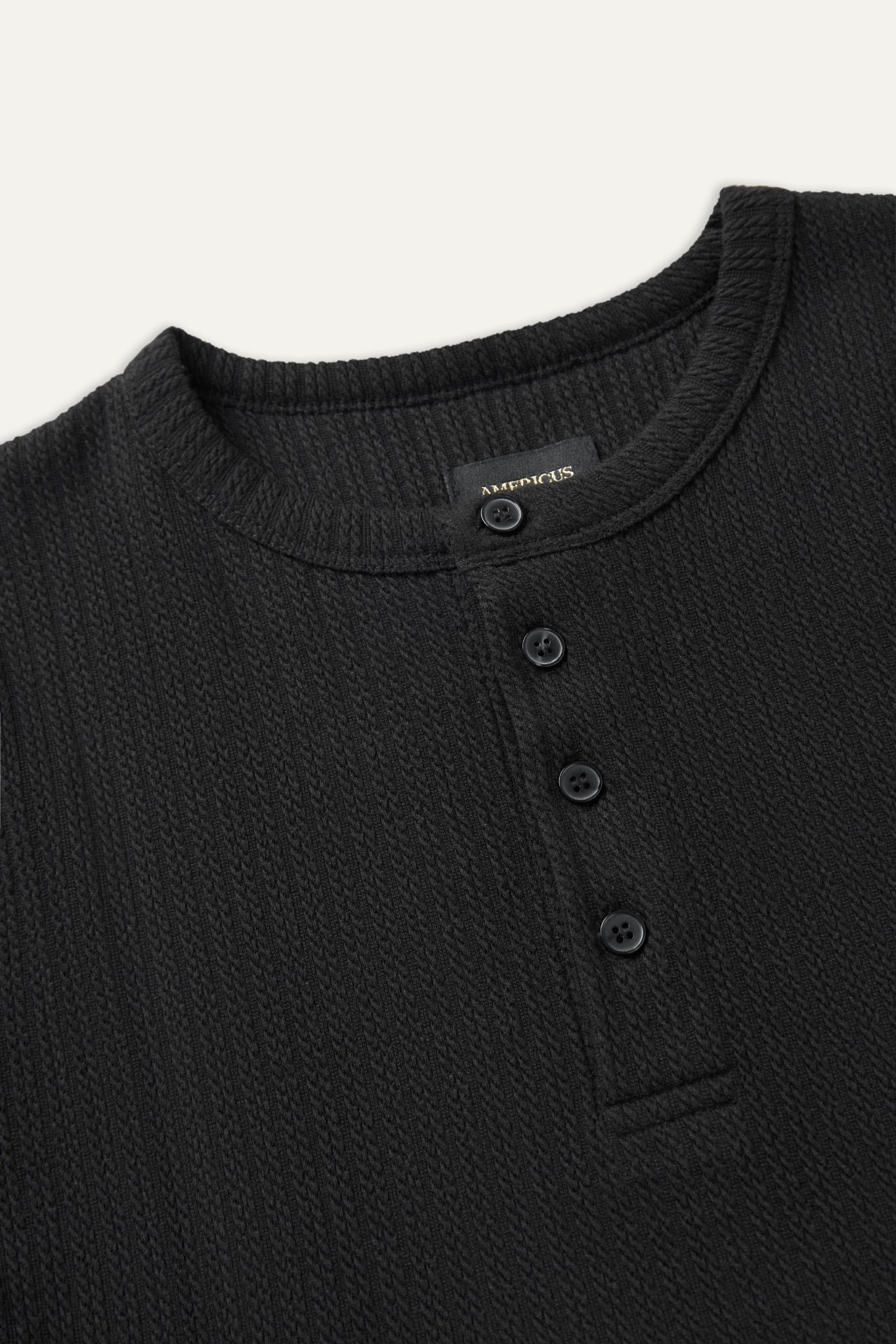 AGQ01 PREMIUM SLIM FIT HENLEY TSHIRT - BLACK