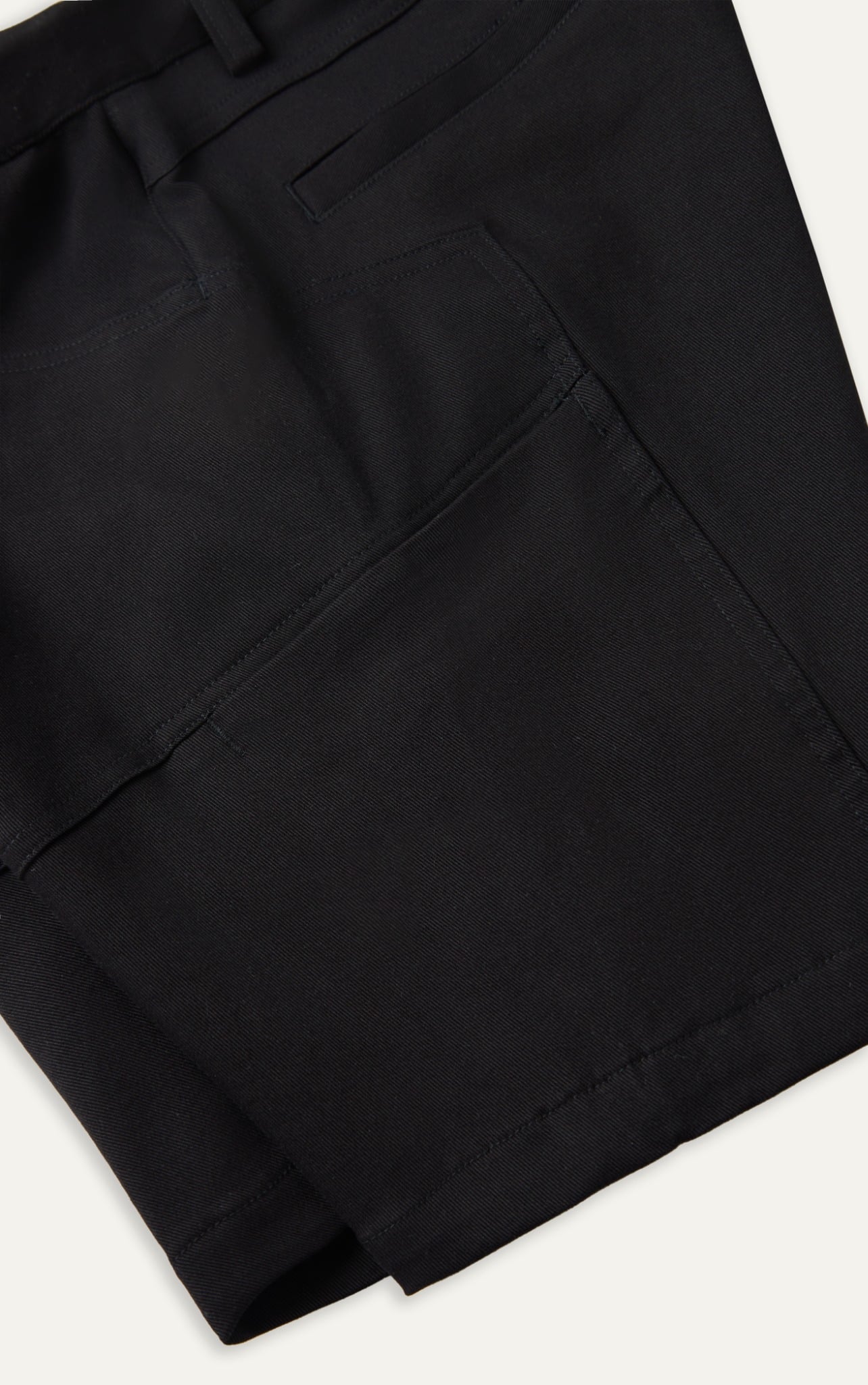 TT19 A/G LOOSE FIT KHAKI SHORTS - BLACK