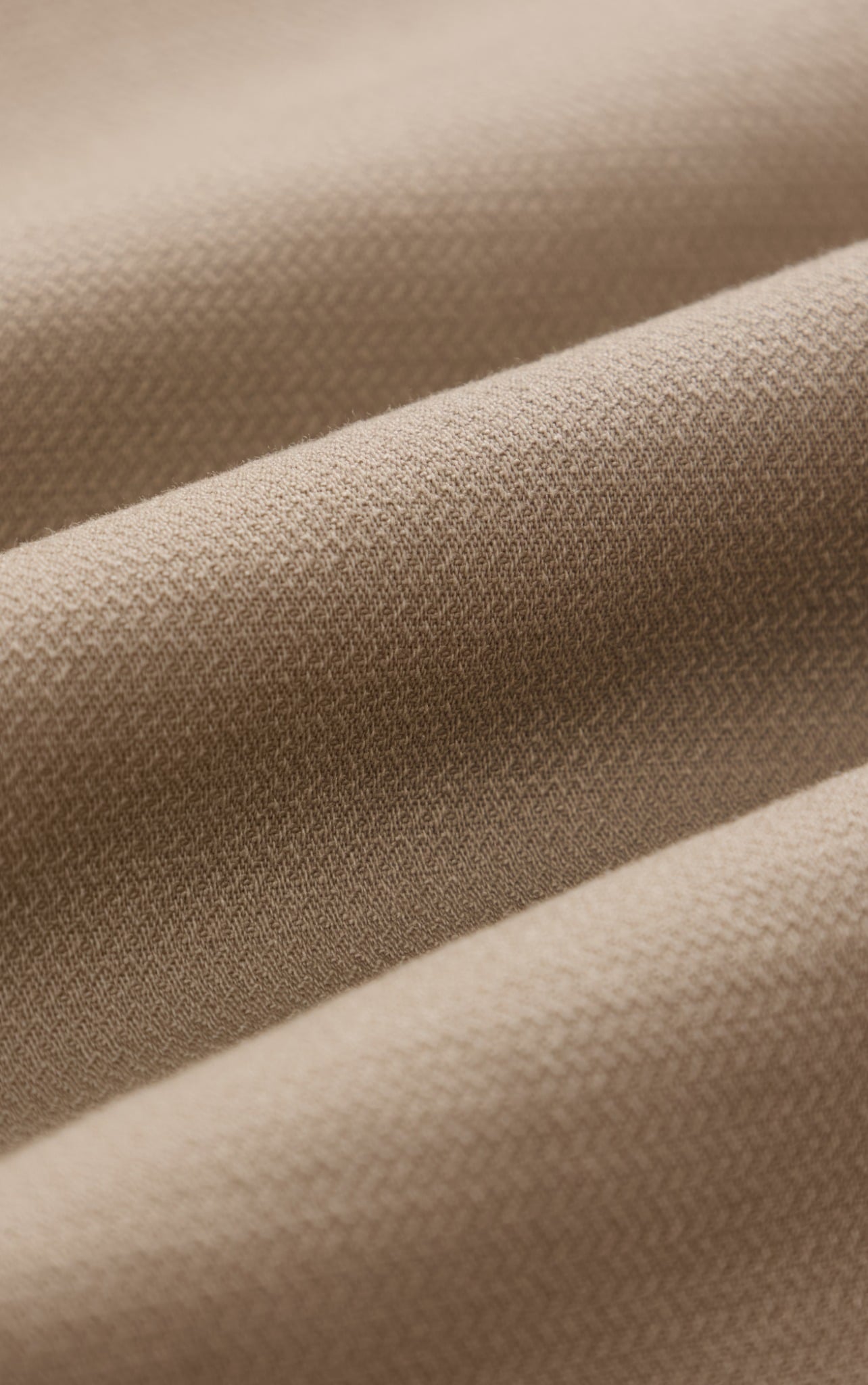 TT08 SIGNATURE REGULAR FIT KHAKIS SHORTS- BEIGE