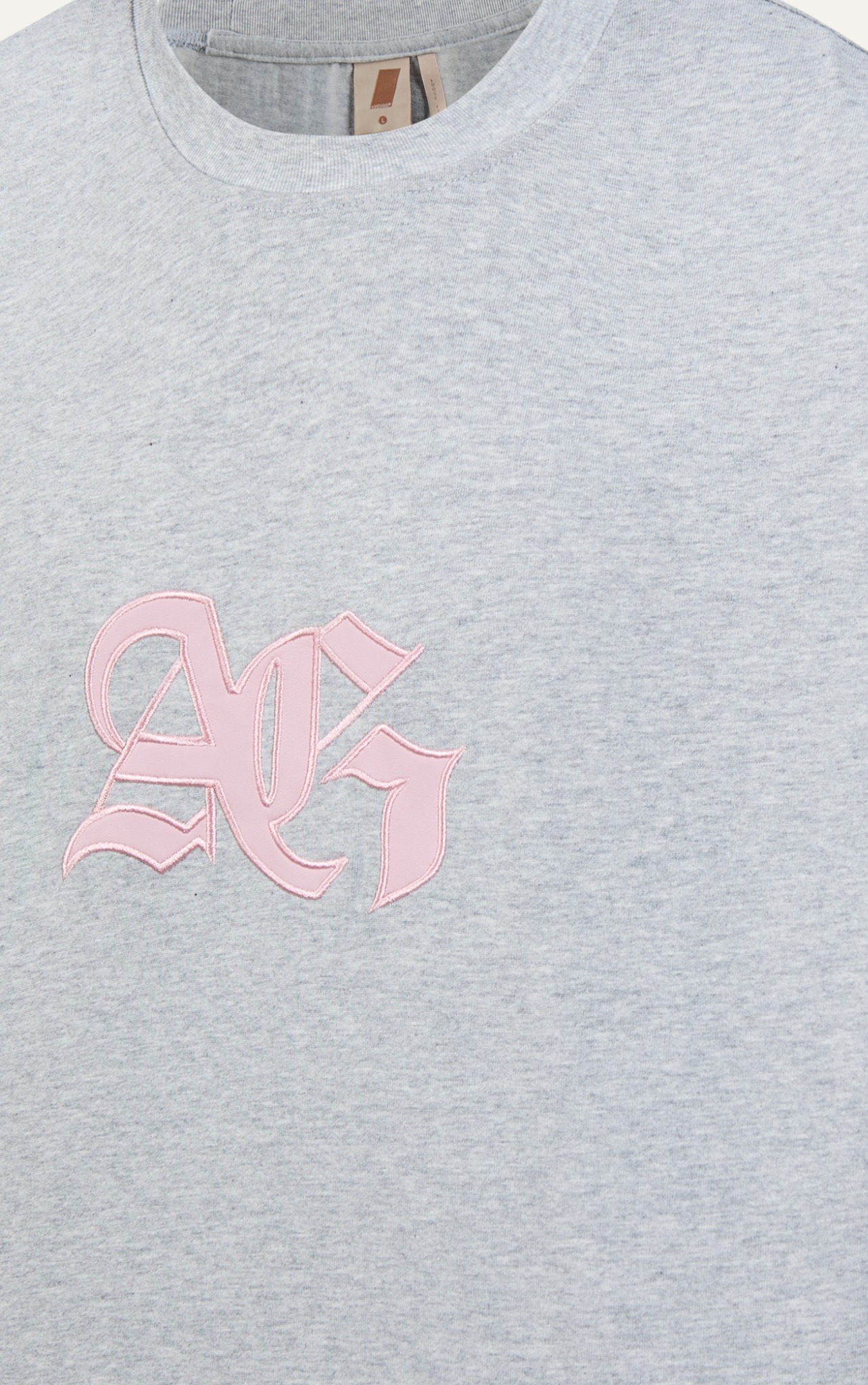 AGHT23 NEW GRAPHIC T-SHIRT - GRAY