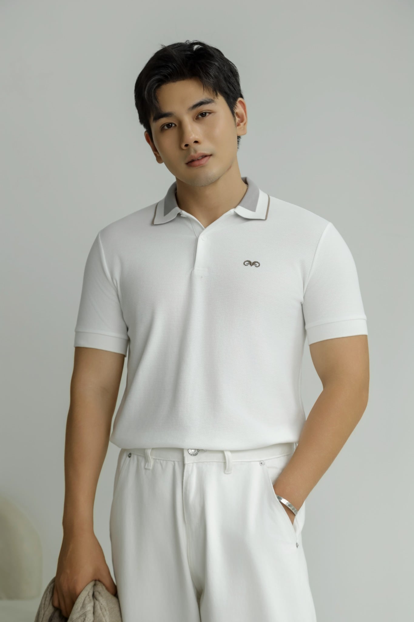 AG98 PREMIUM SLIMFIT POLO - WHITE