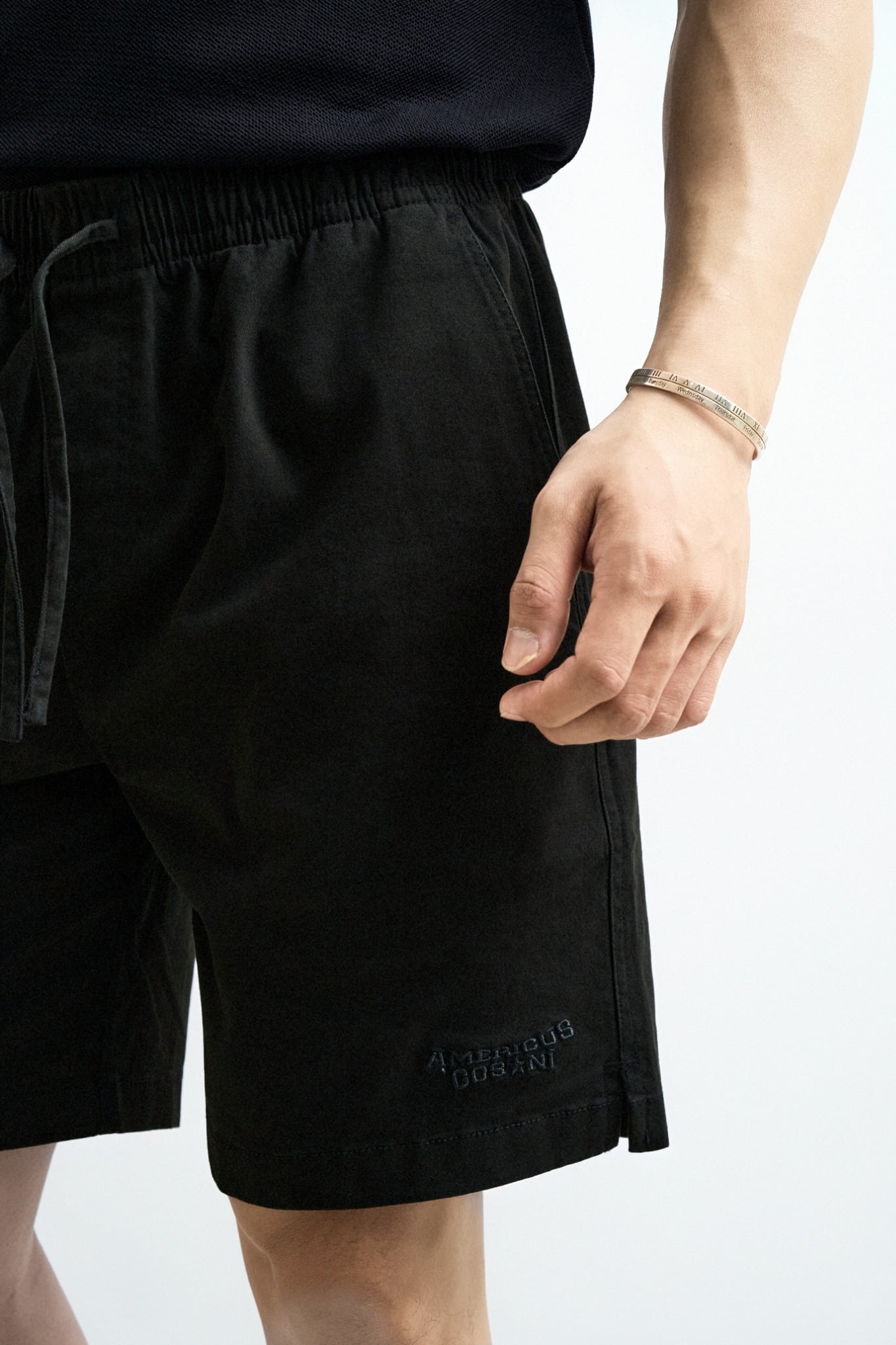 TH04 FACTORY KHAKI SHORT CHILL FIT - BLACK