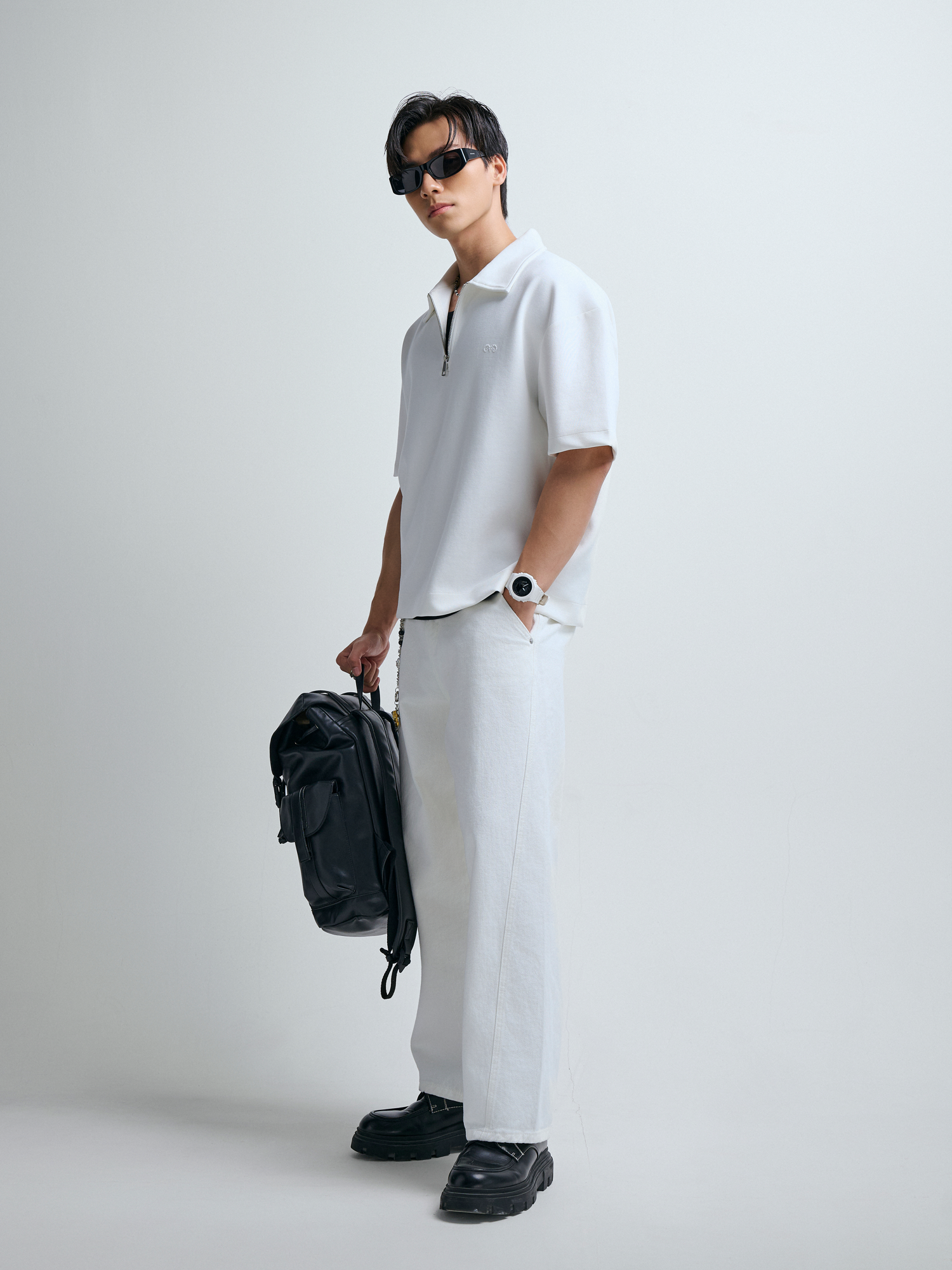 R1 LOOSE FIT POLO ZIP A/G LOGO - WHITE